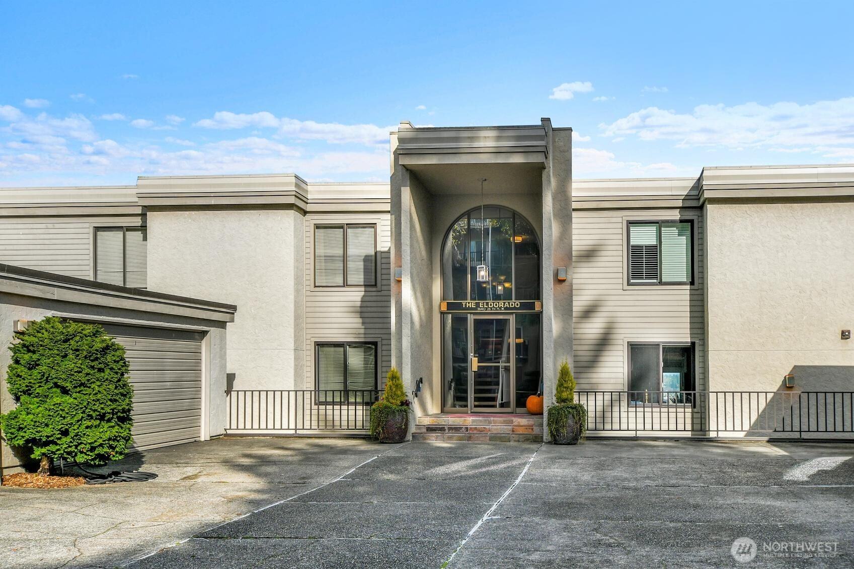 3640 26th Place W Unit: 101-B