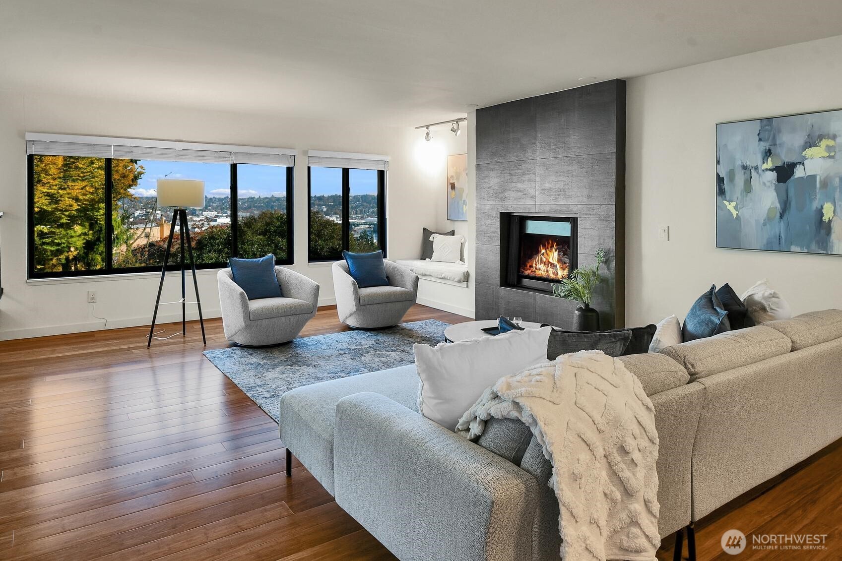 3640 26th Place W Unit: 101-B