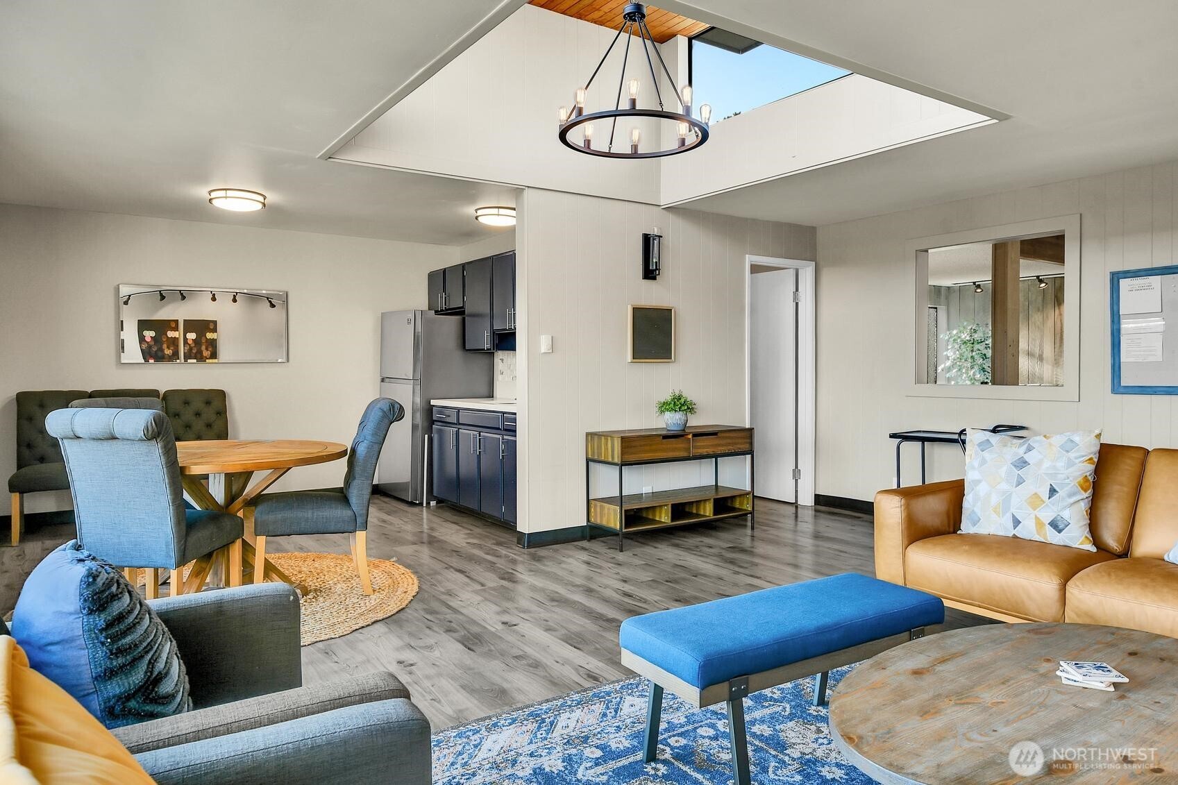 3640 26th Place W Unit: 101-B