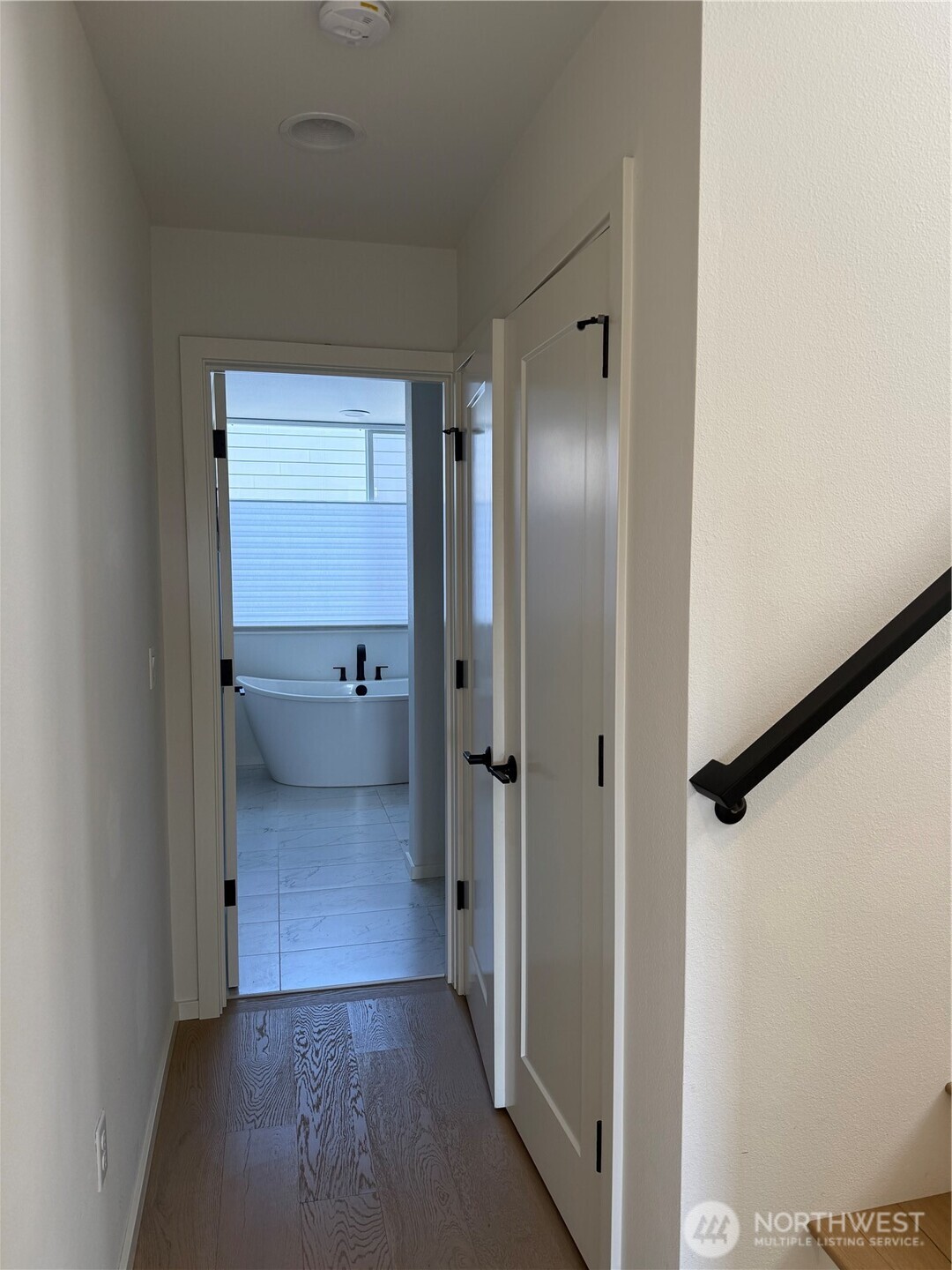 817 24th Avenue S Unit: B