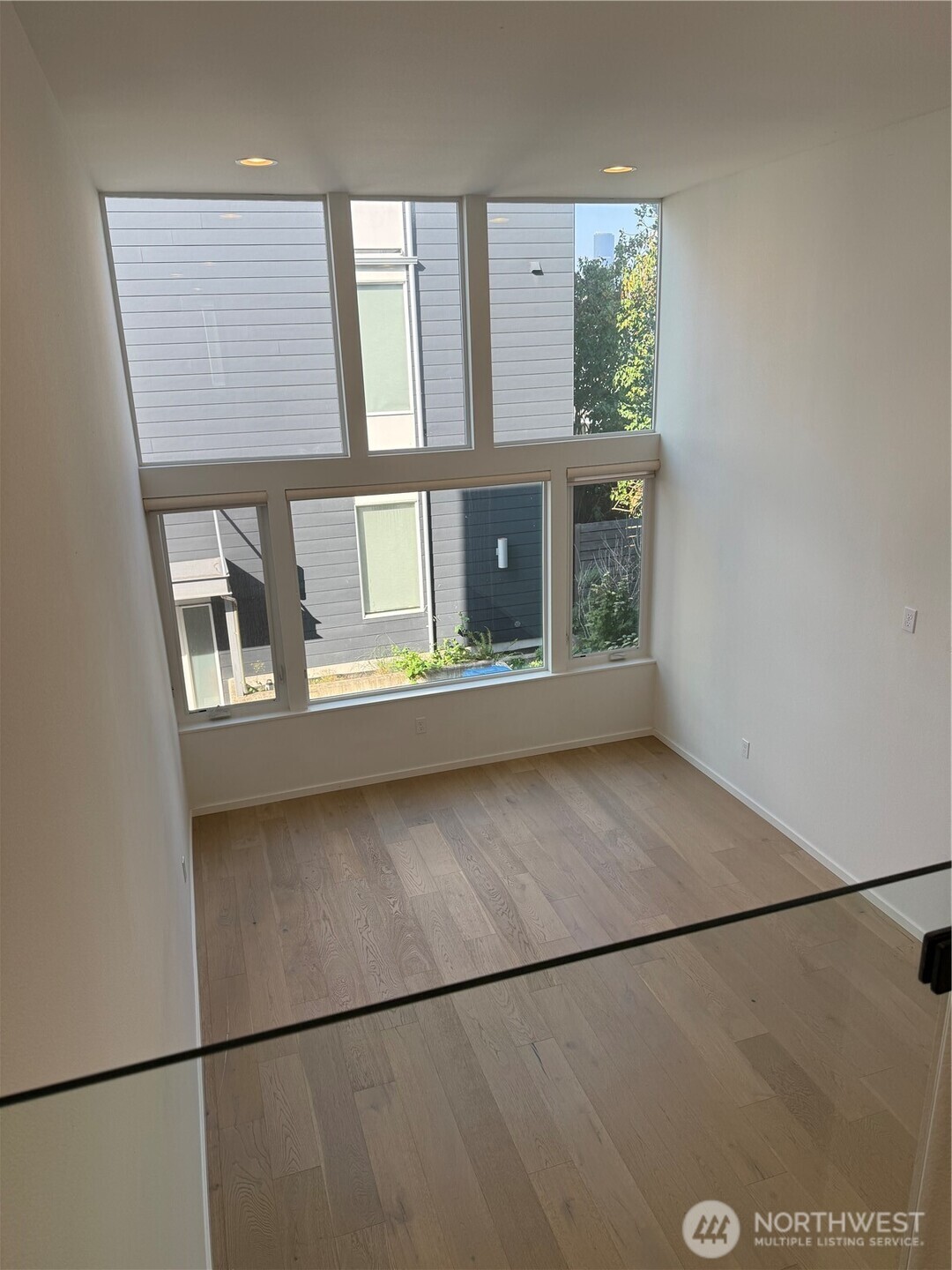 817 24th Avenue S Unit: B