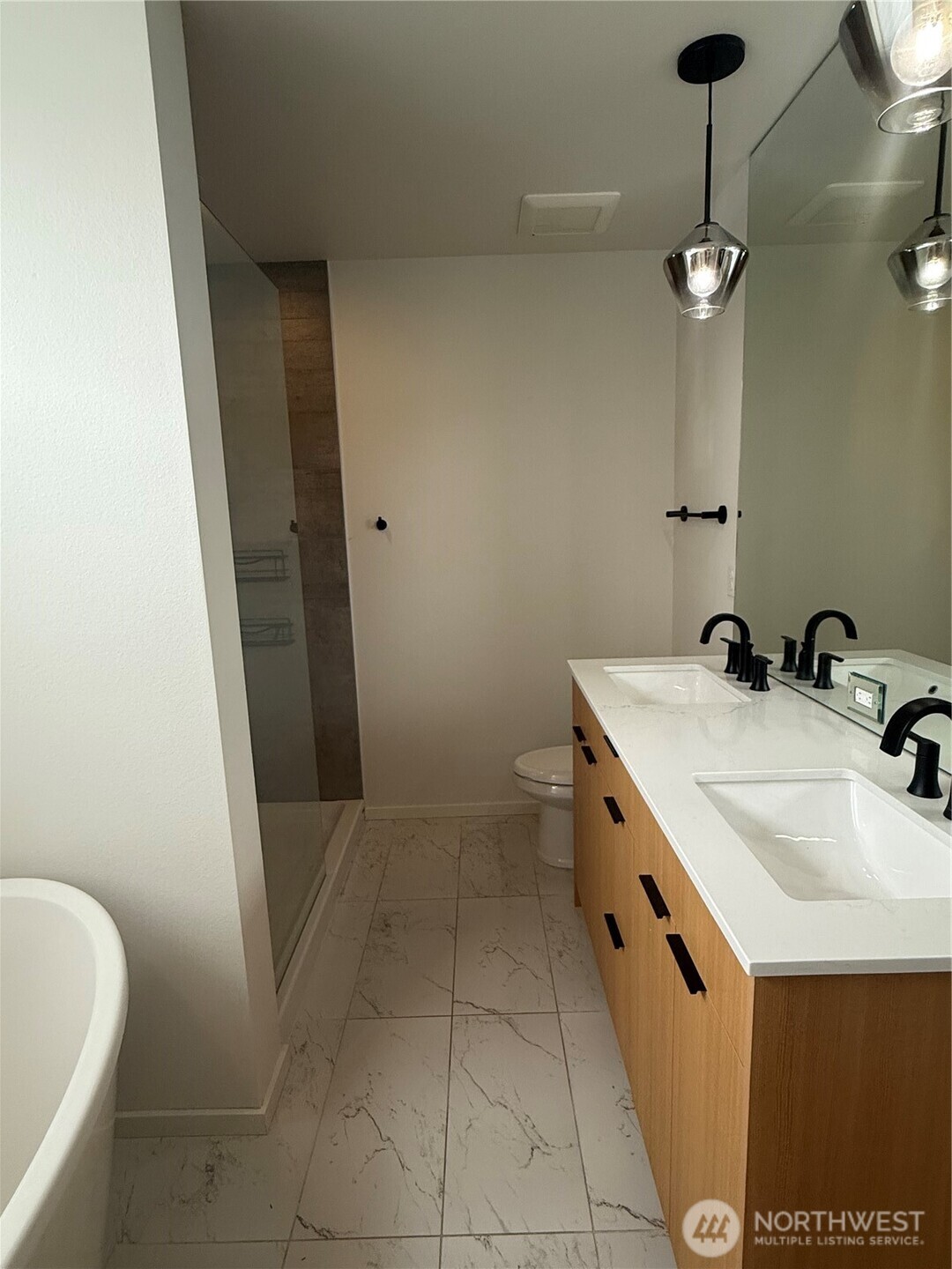 817 24th Avenue S Unit: B