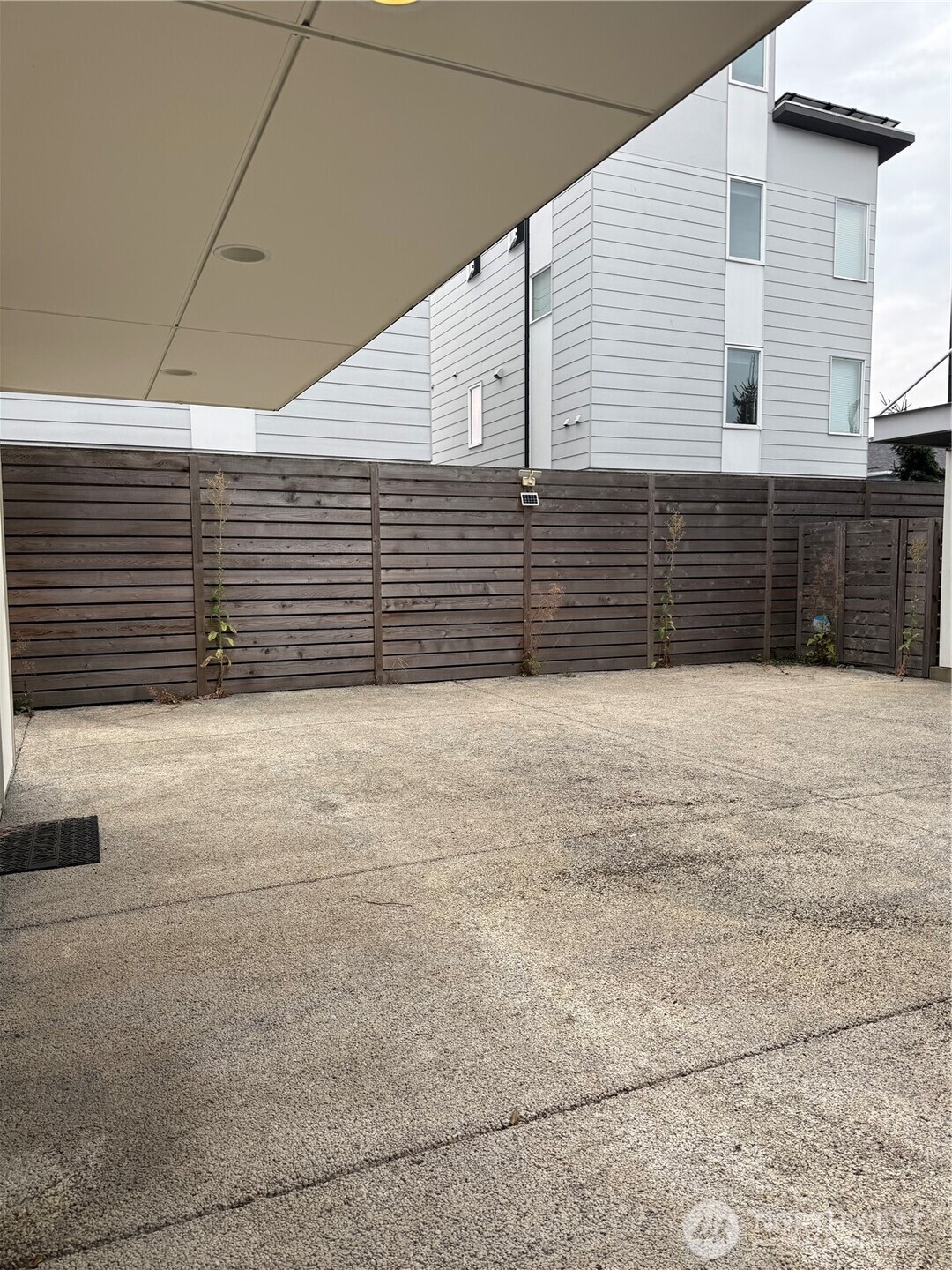 817 24th Avenue S Unit: B