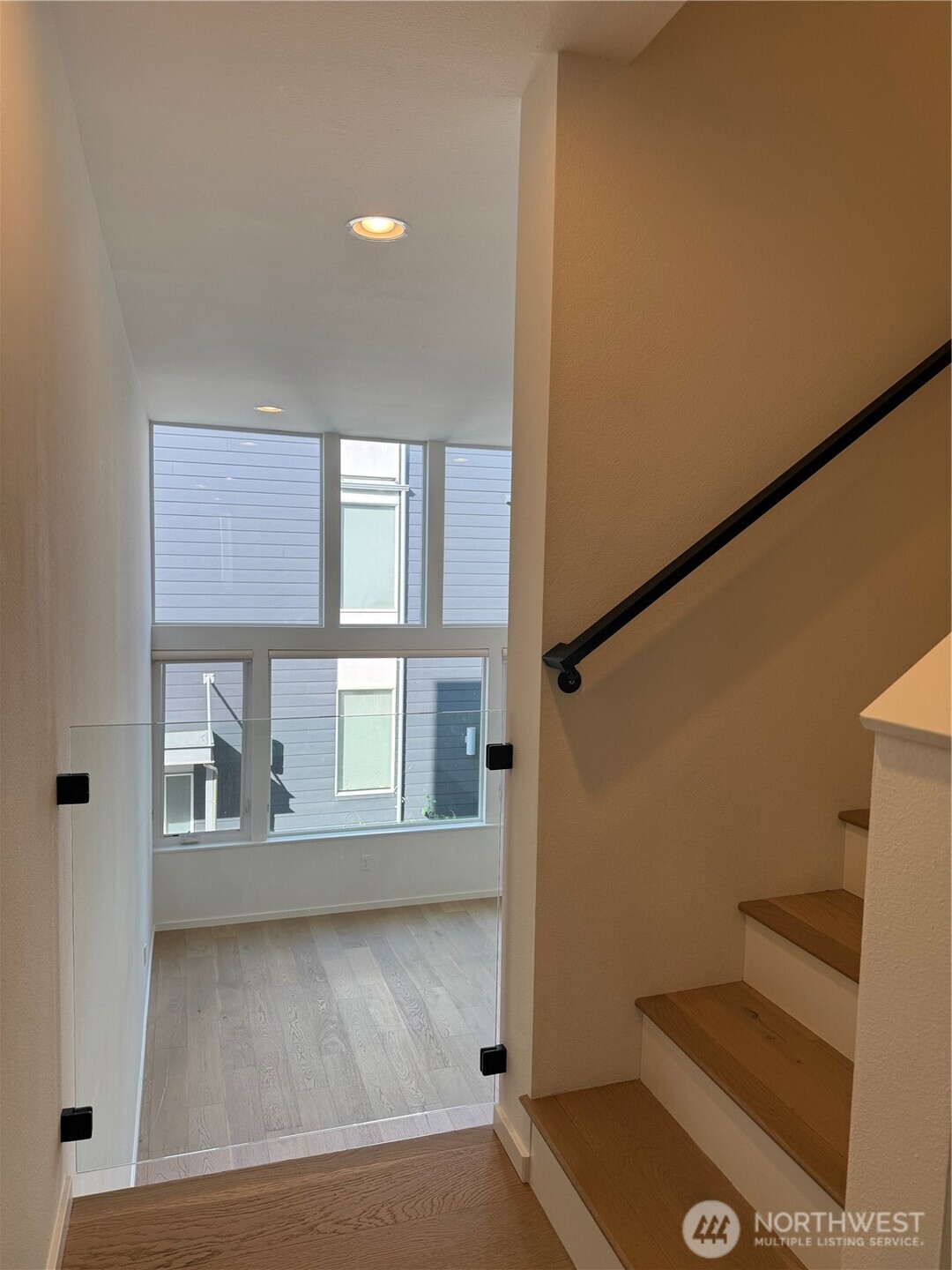 817 24th Avenue S Unit: B