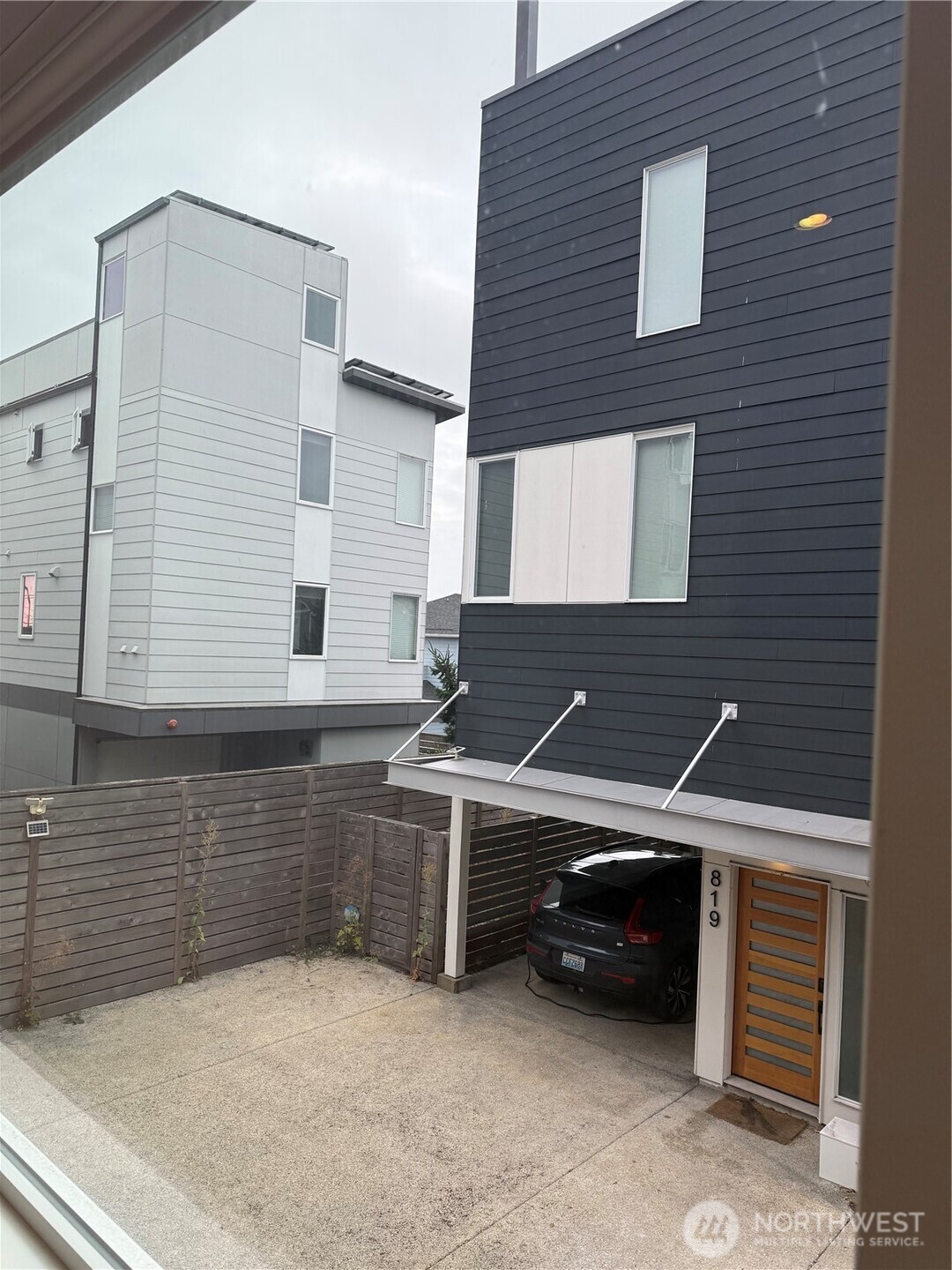 817 24th Avenue S Unit: B