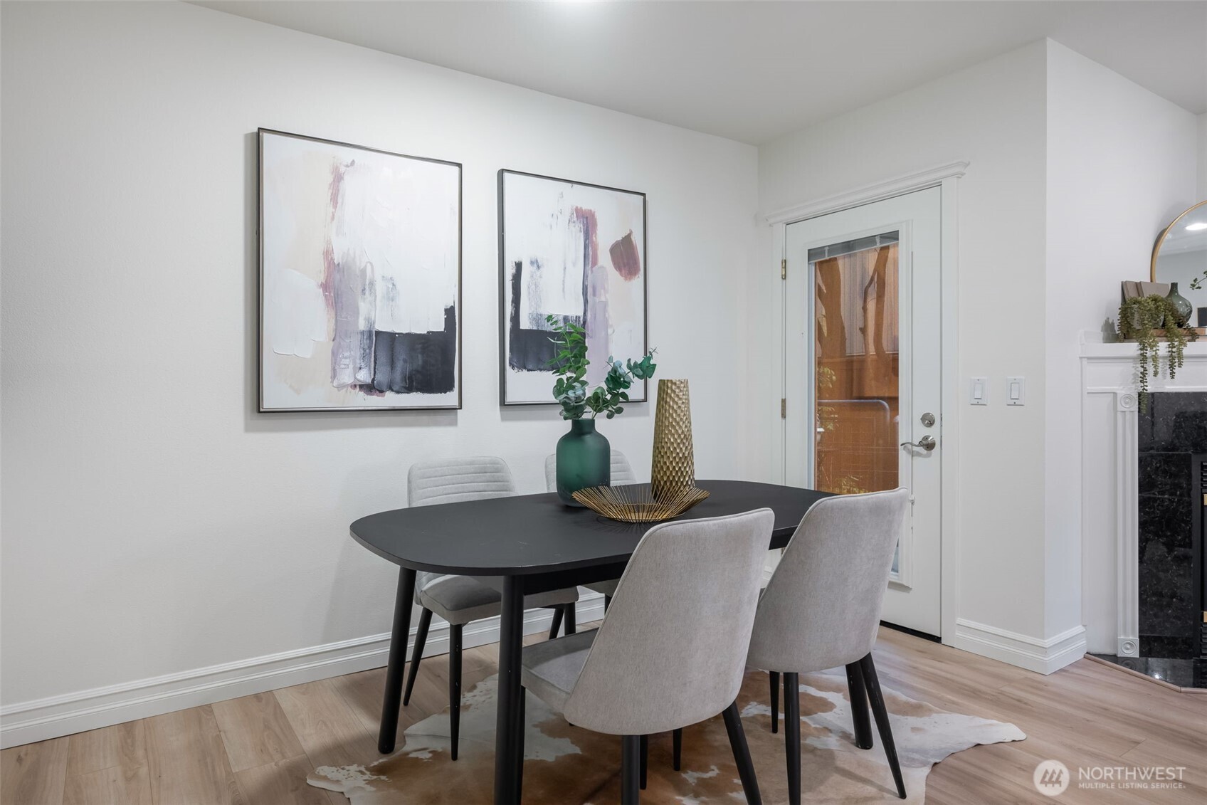 717 E Denny Way Unit: 1A