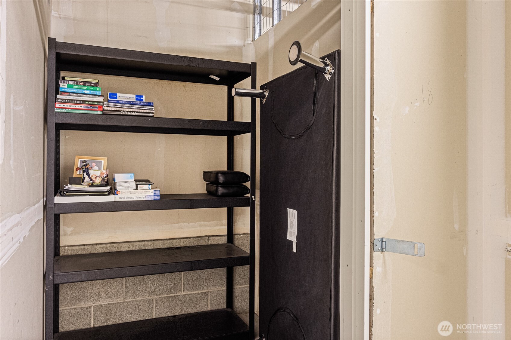 900 Lenora Street Unit: 804