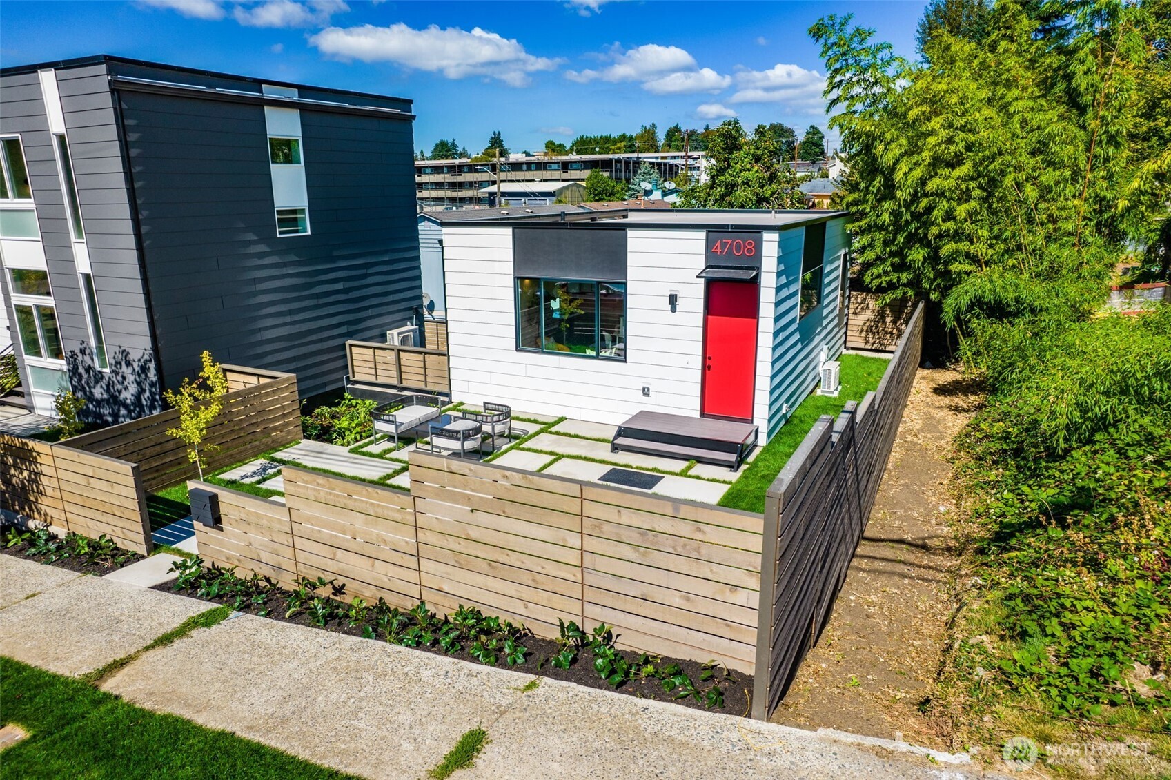 4708 S Morgan Street