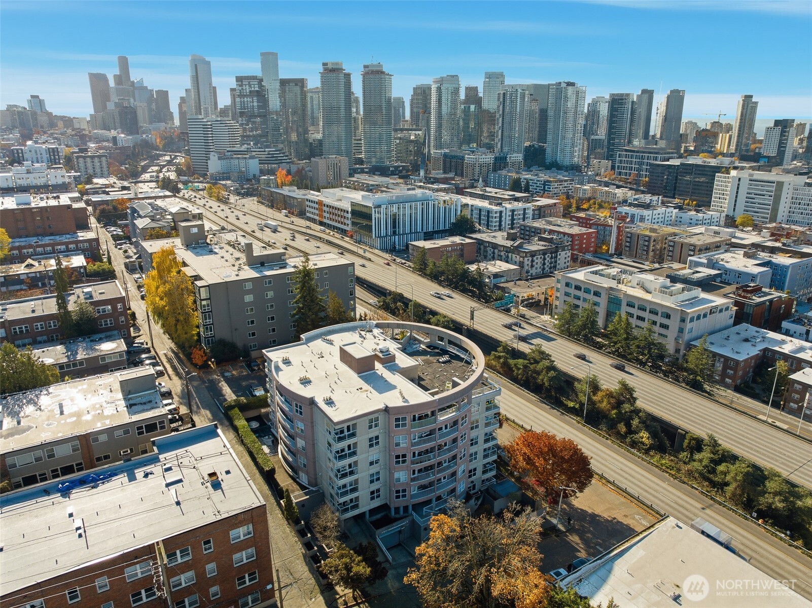 530 Melrose Avenue E Unit: 309