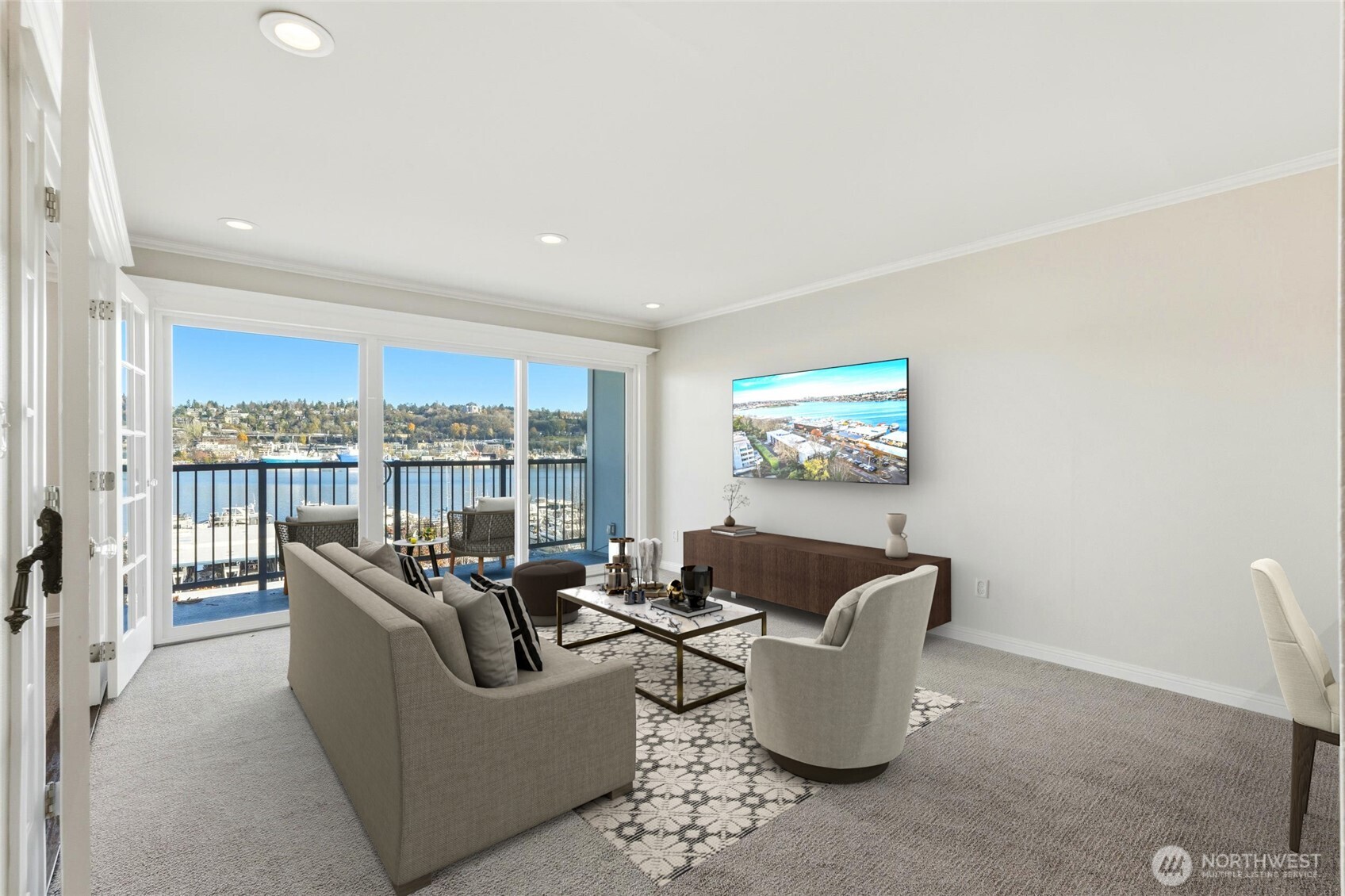 2001 Westlake Avenue N Unit: 32