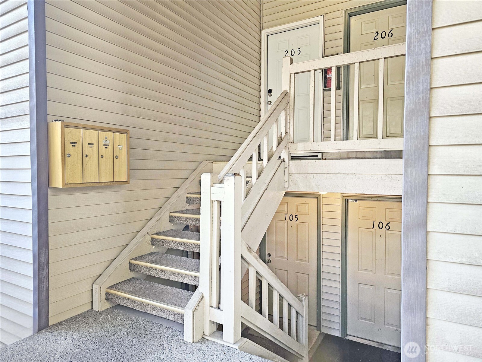 12225 100th Avenue NE Unit: B105