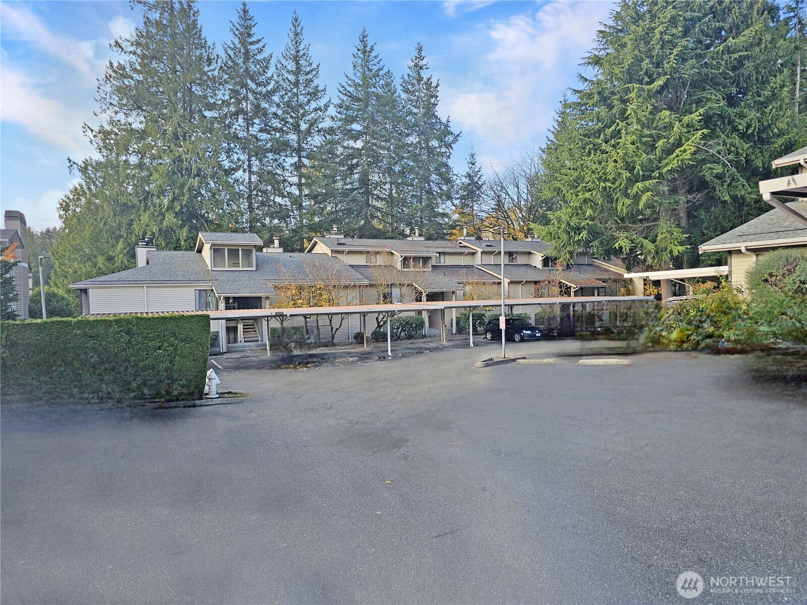 12225 100th Avenue NE Unit: B105