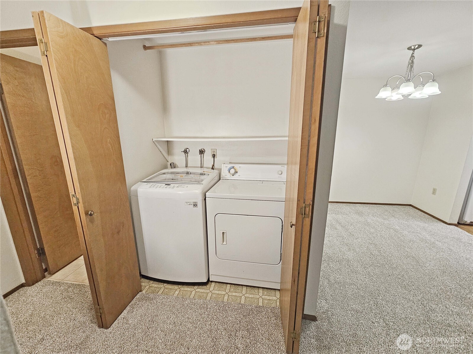 12225 100th Avenue NE Unit: B105