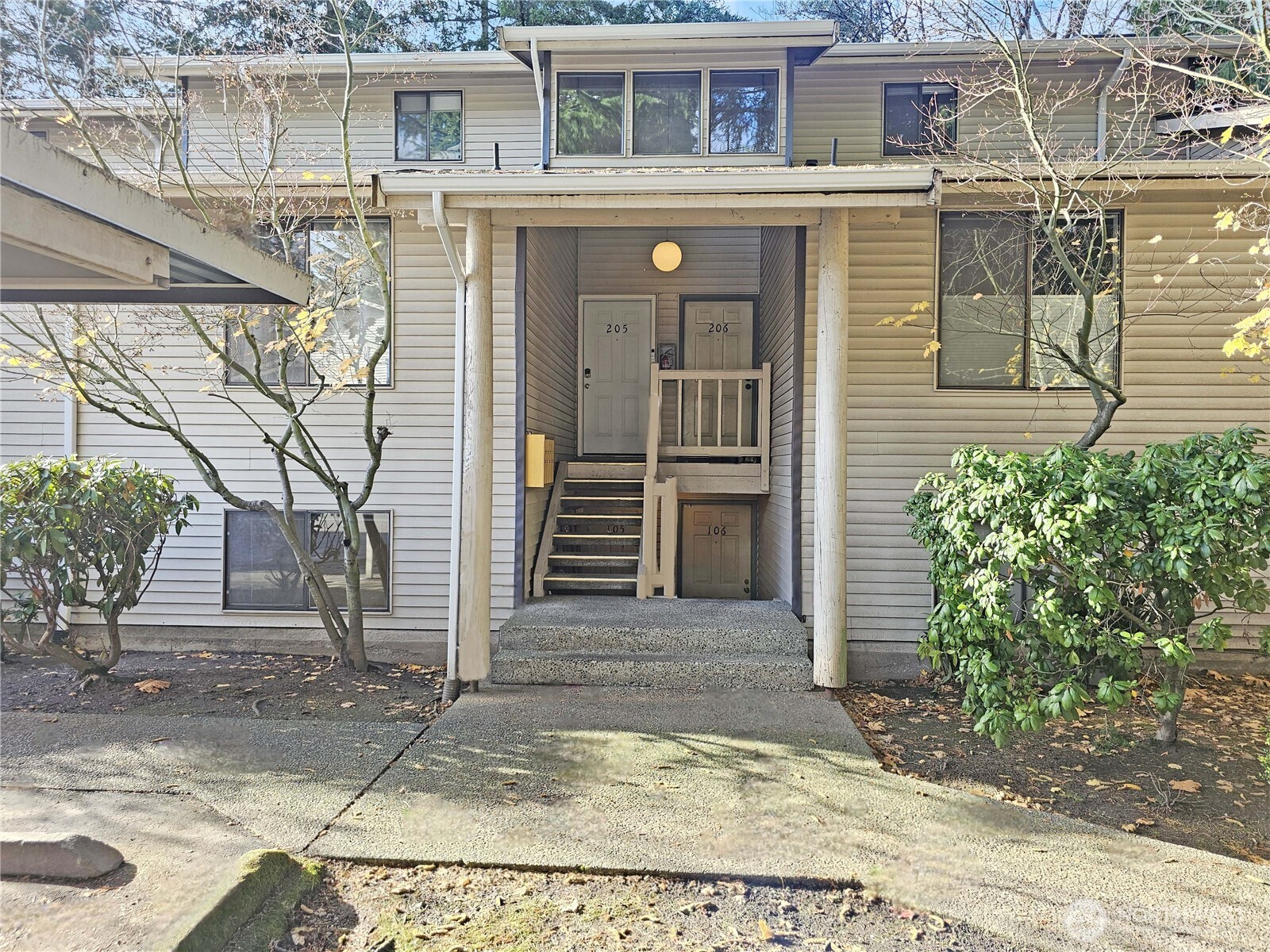 12225 100th Avenue NE Unit: B105
