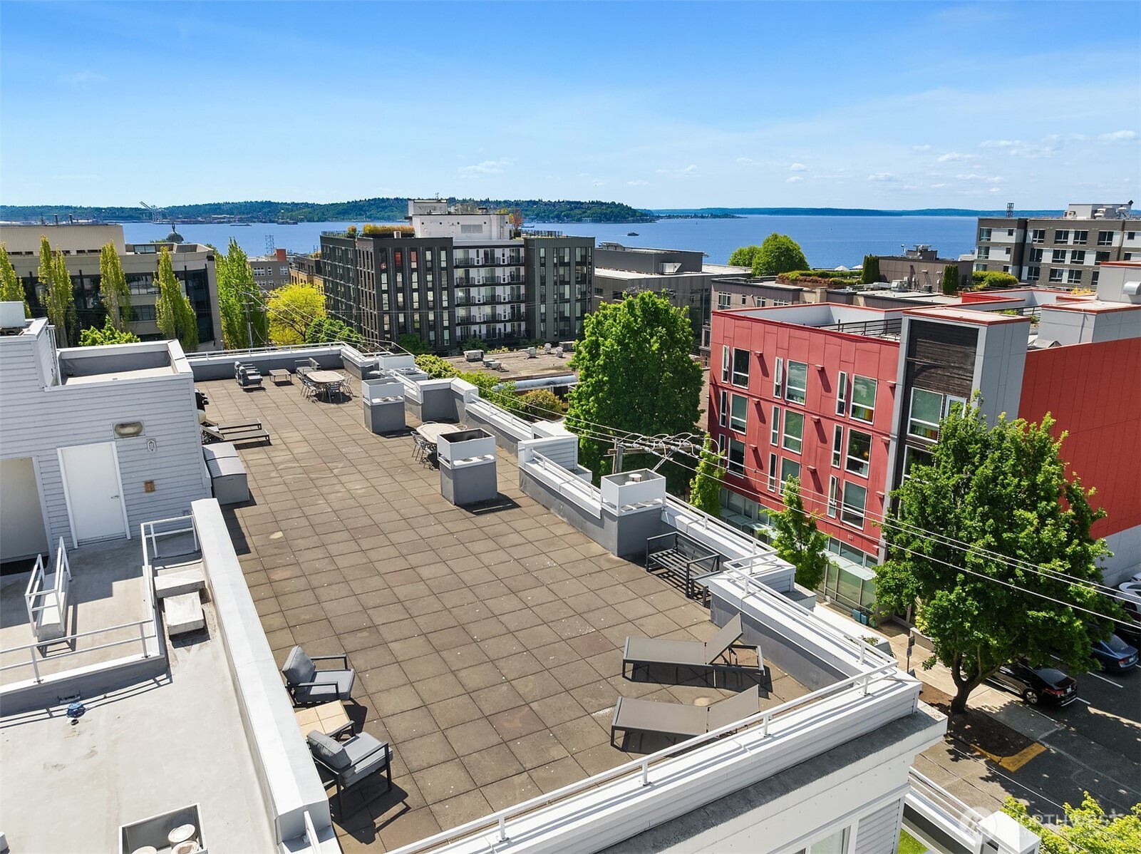 520 2nd Avenue W Unit: 406
