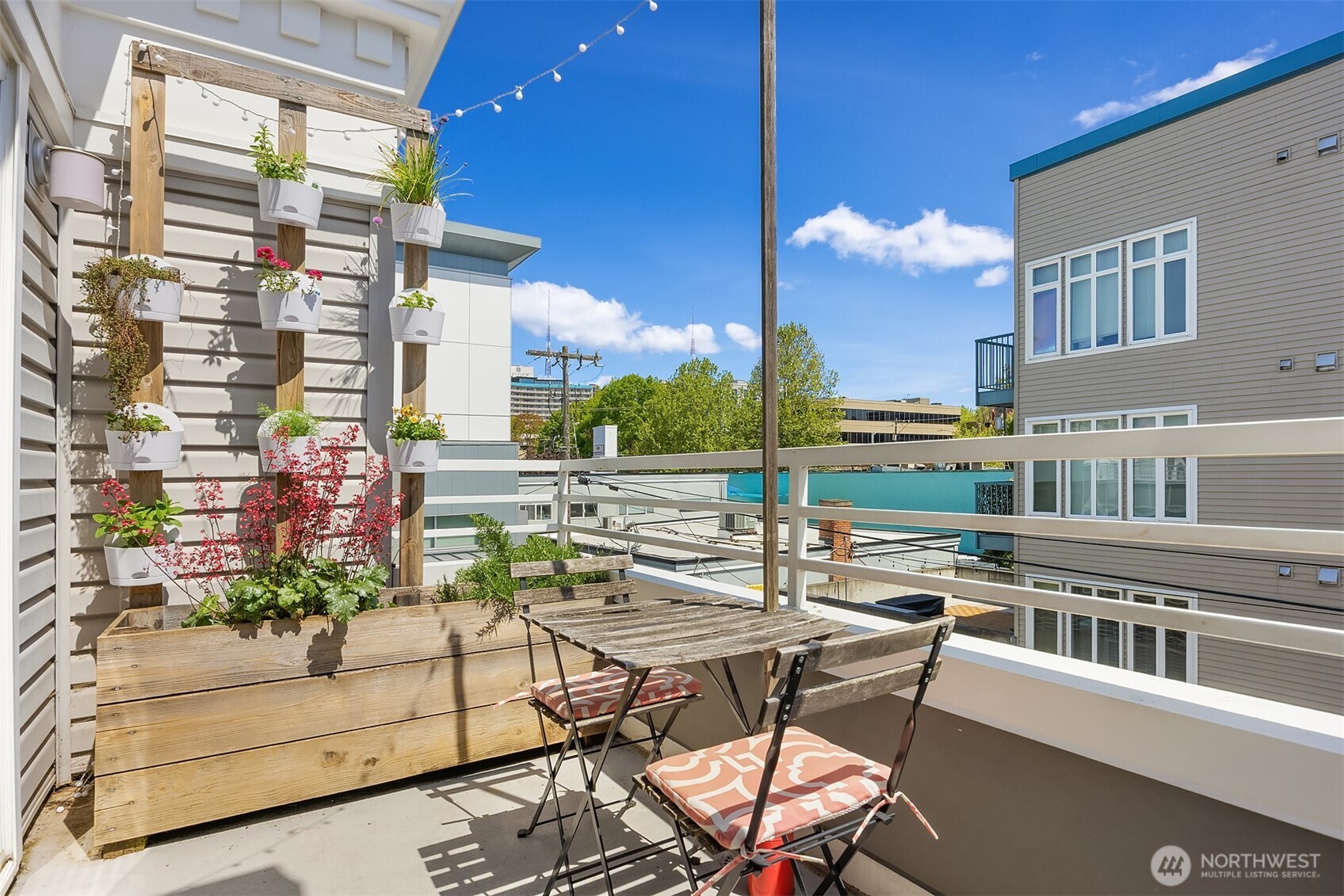 520 2nd Avenue W Unit: 406