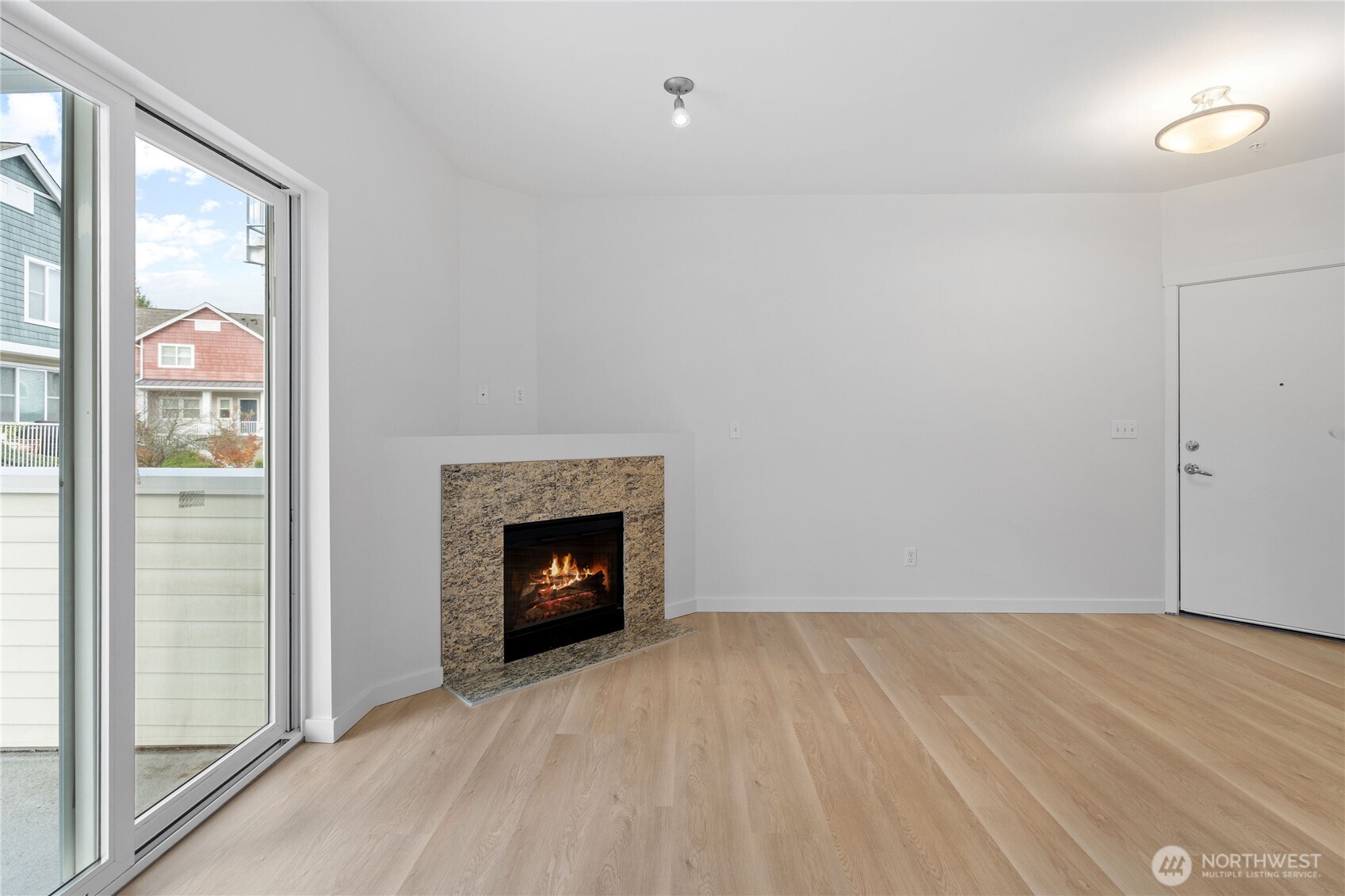 2840 SW Raymond Street Unit: 203