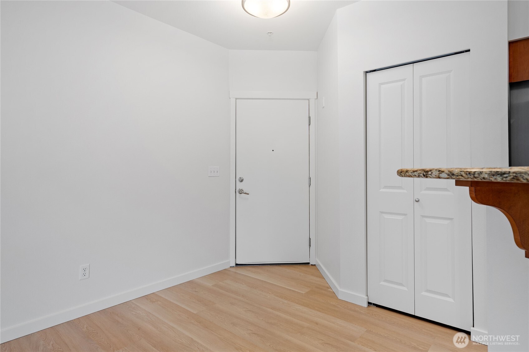 2840 SW Raymond Street Unit: 203