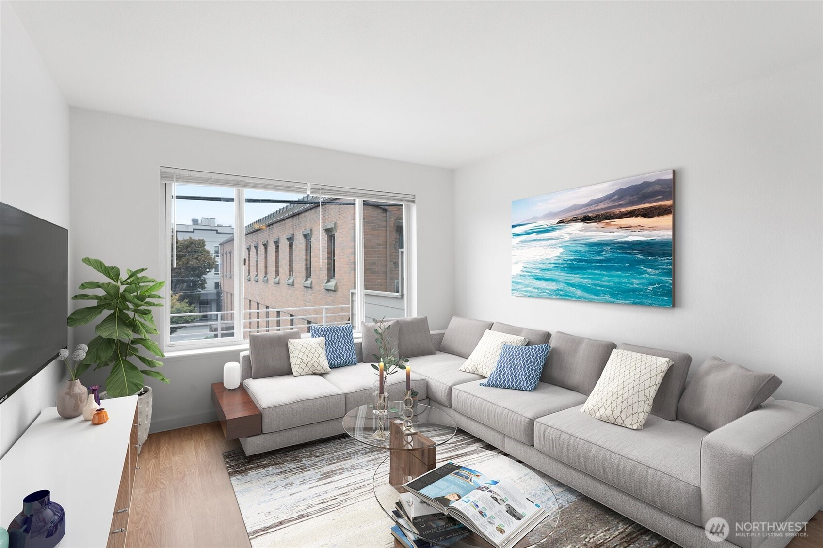 2727 E Franklin Unit: 102