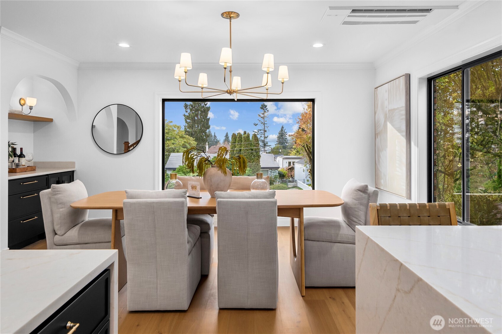 12216 Palatine Avenue N