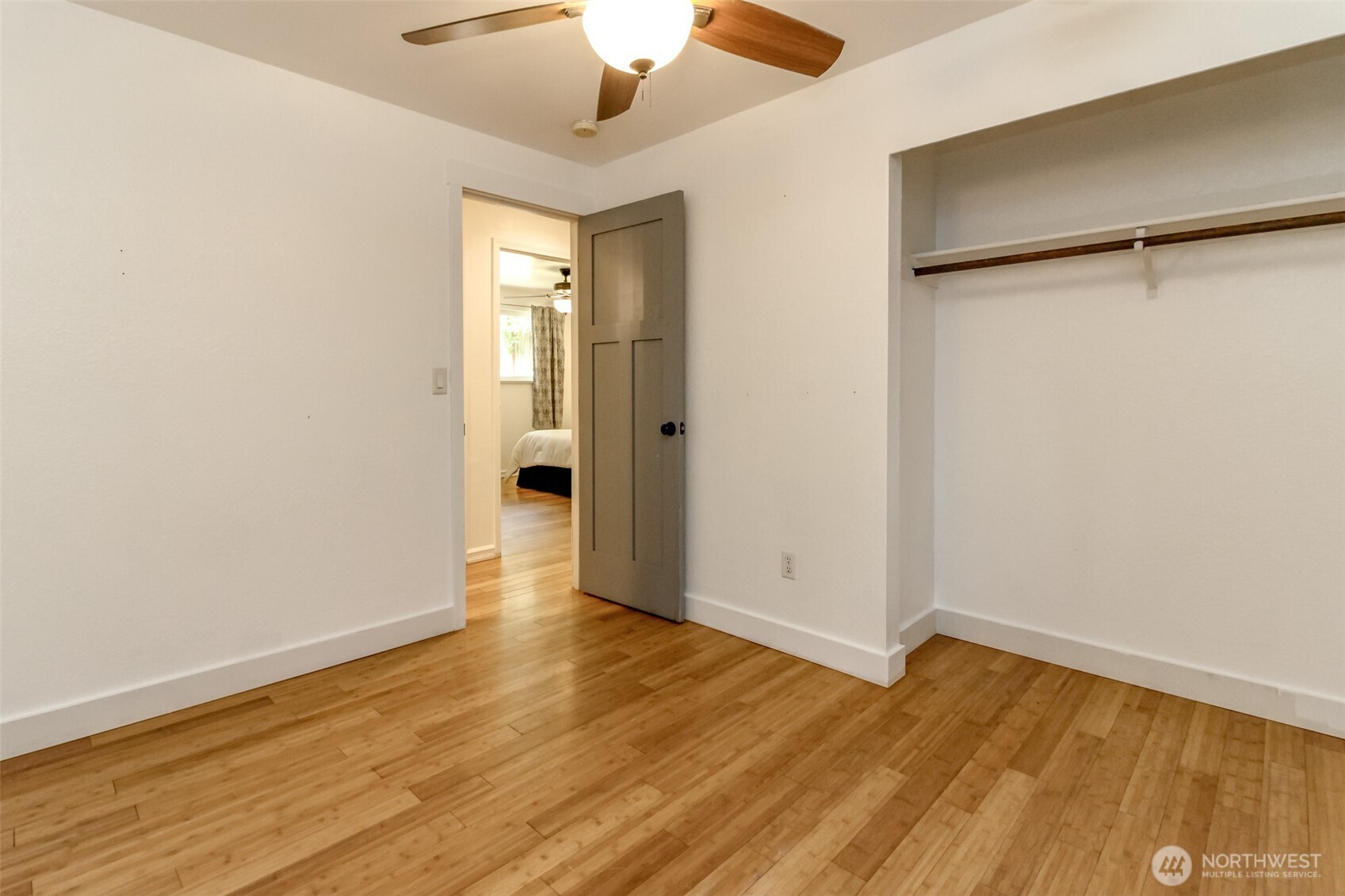 3510 W Tapps Drive E