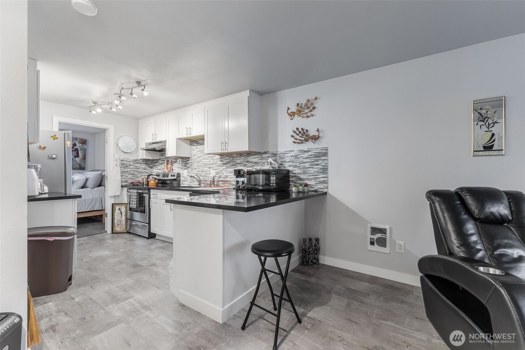 12434 Ambaum Boulevard SW Unit: 114