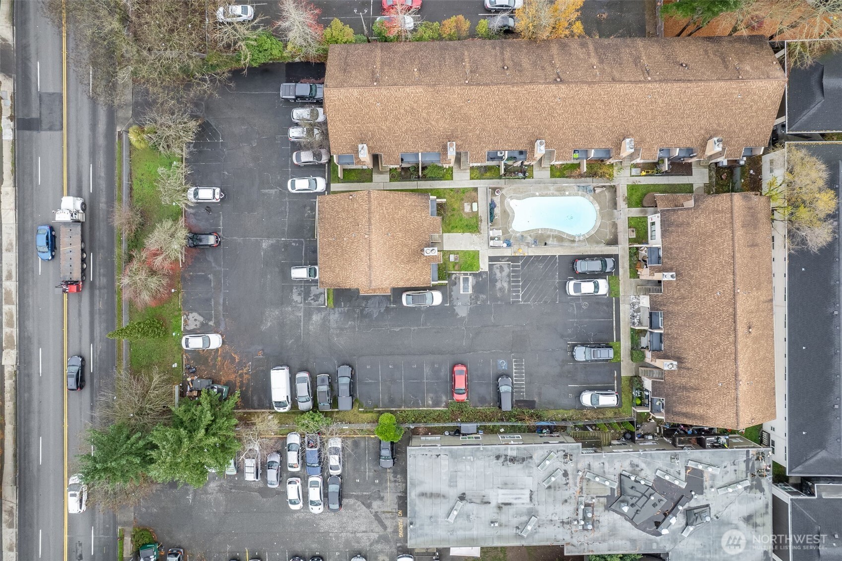 12434 Ambaum Boulevard SW Unit: 114