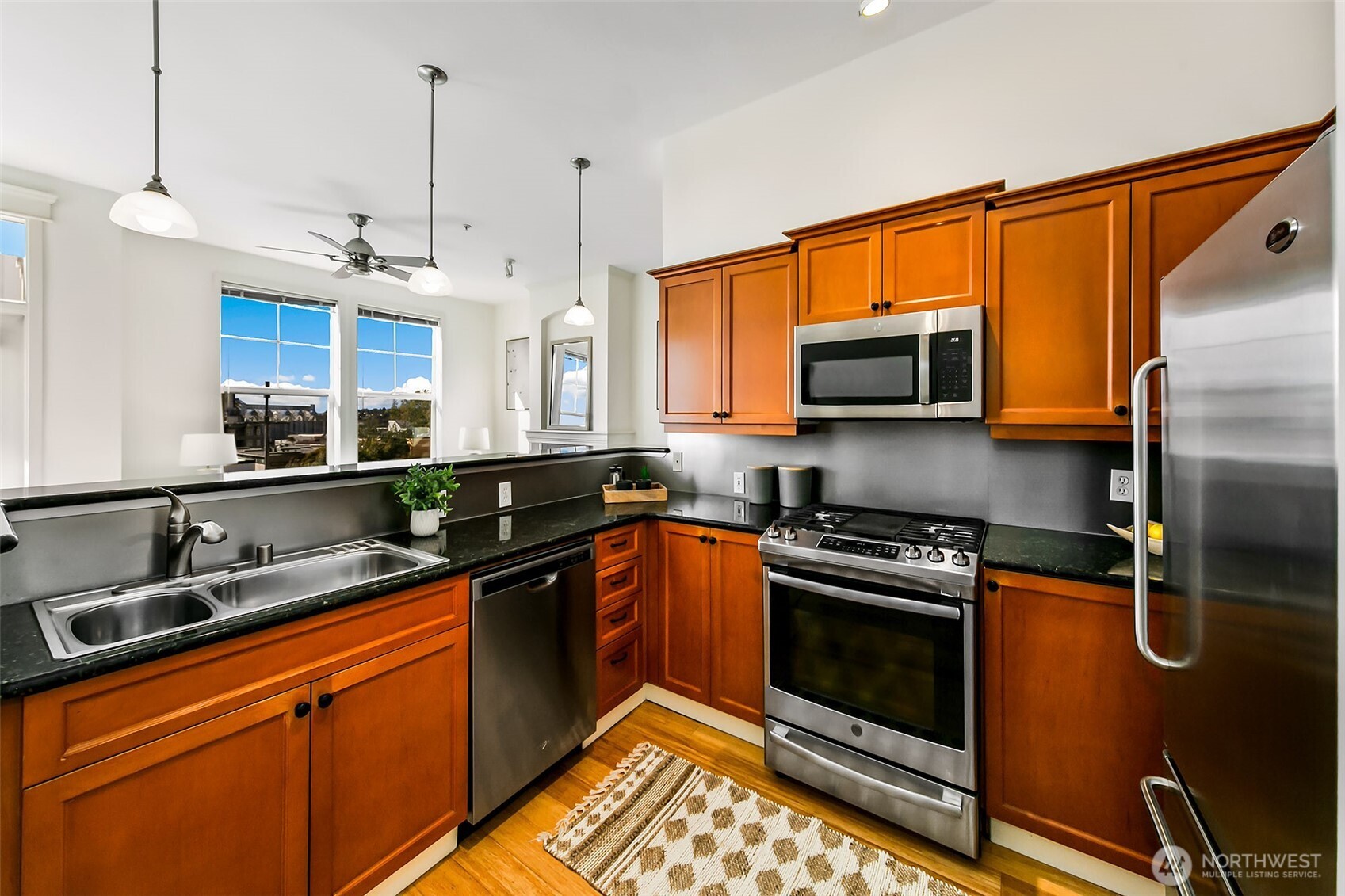 530 4th Avenue W Unit: 502