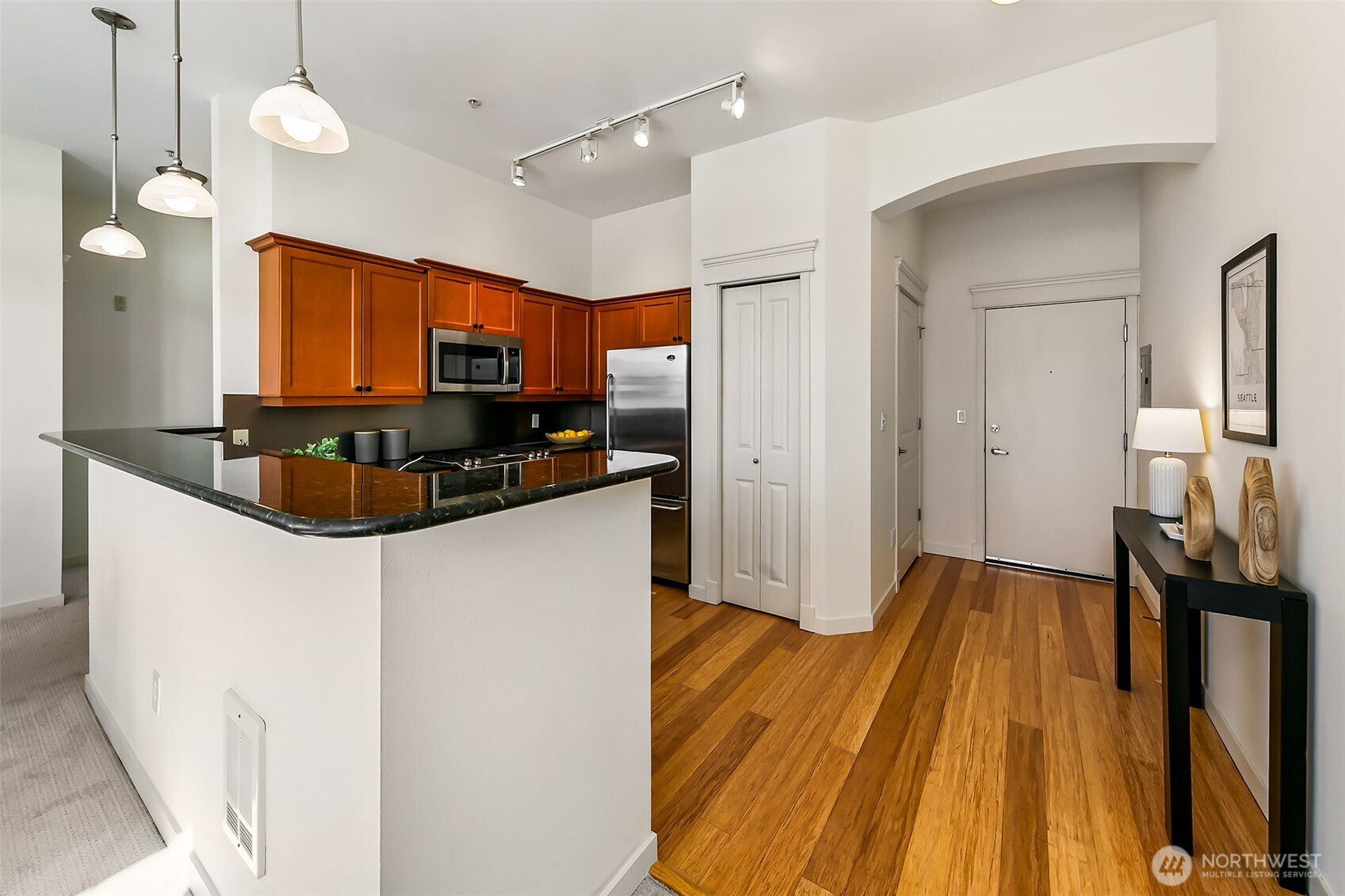 530 4th Avenue W Unit: 502