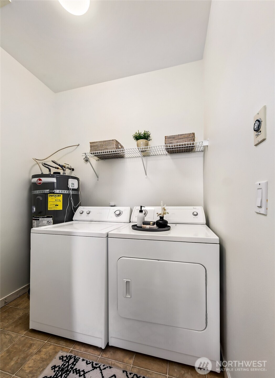 530 4th Avenue W Unit: 502