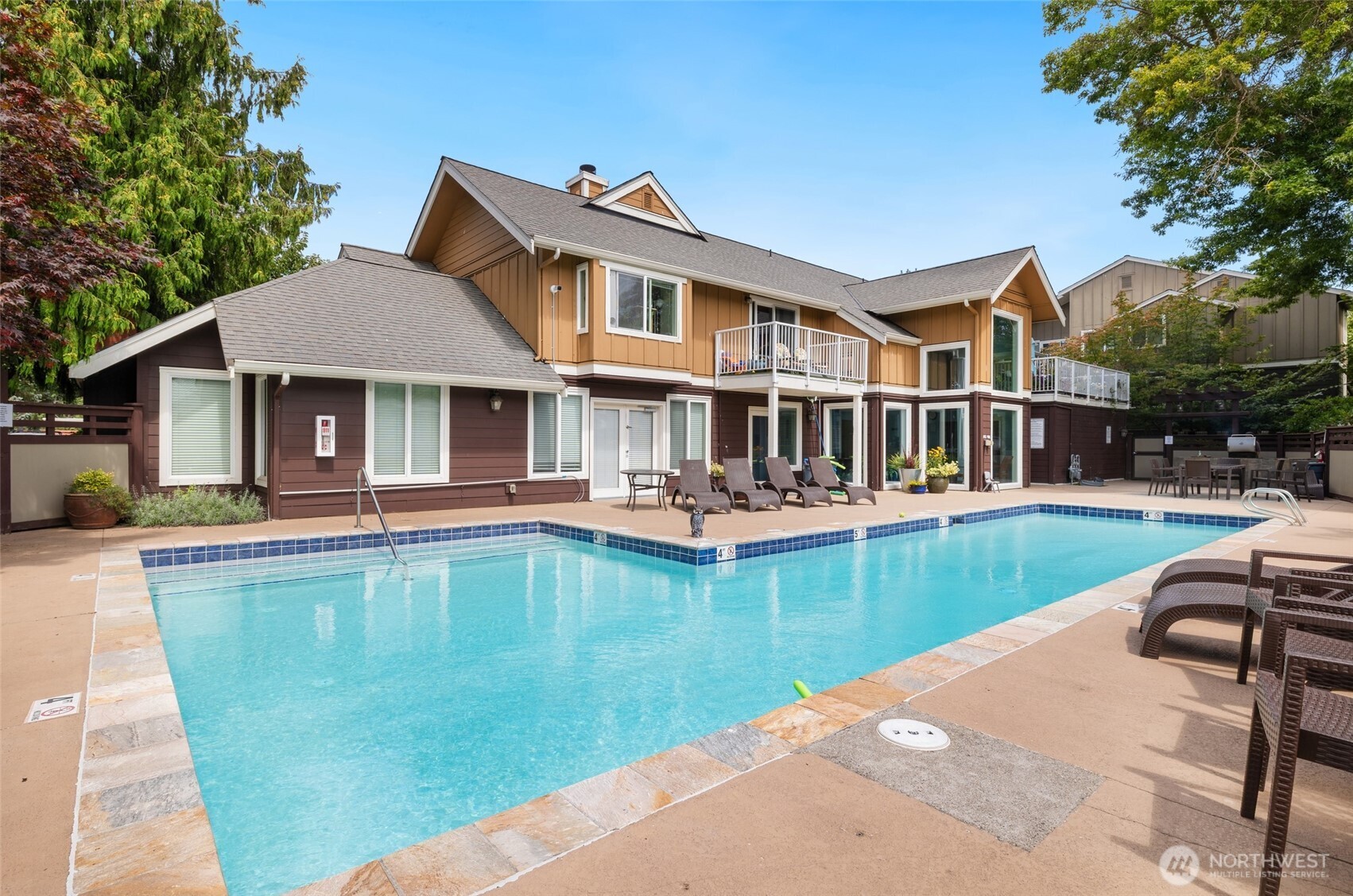 300 N 130th Street Unit: 4301