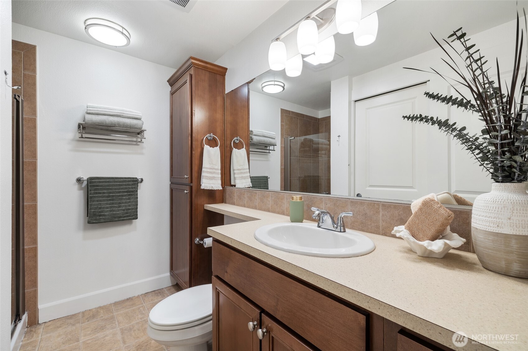 300 N 130th Street Unit: 4301