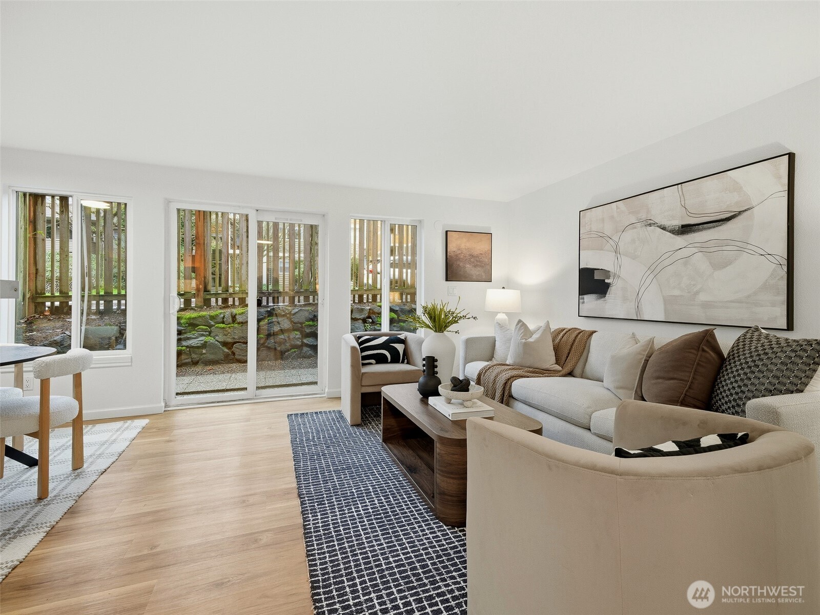 3661 Phinney Avenue N Unit: 107