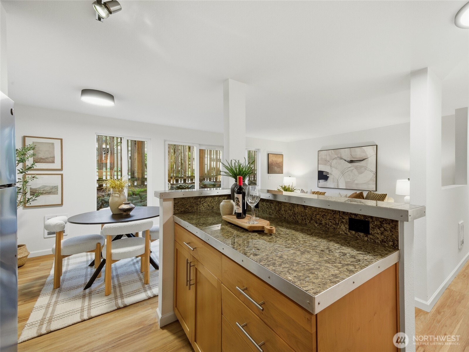 3661 Phinney Avenue N Unit: 107