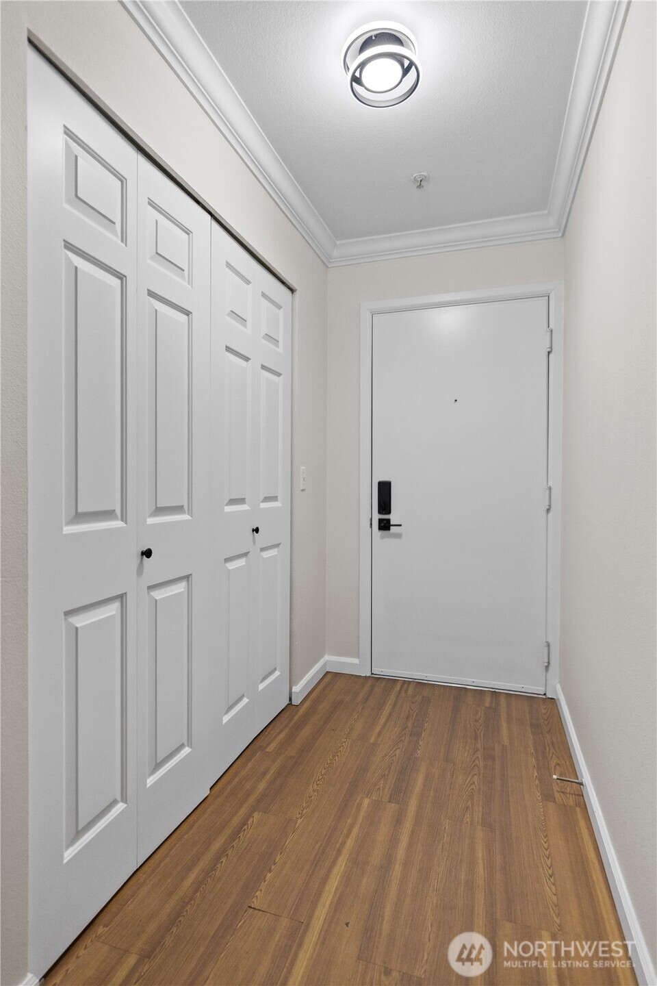 33020 10th Avenue SW Unit: B202