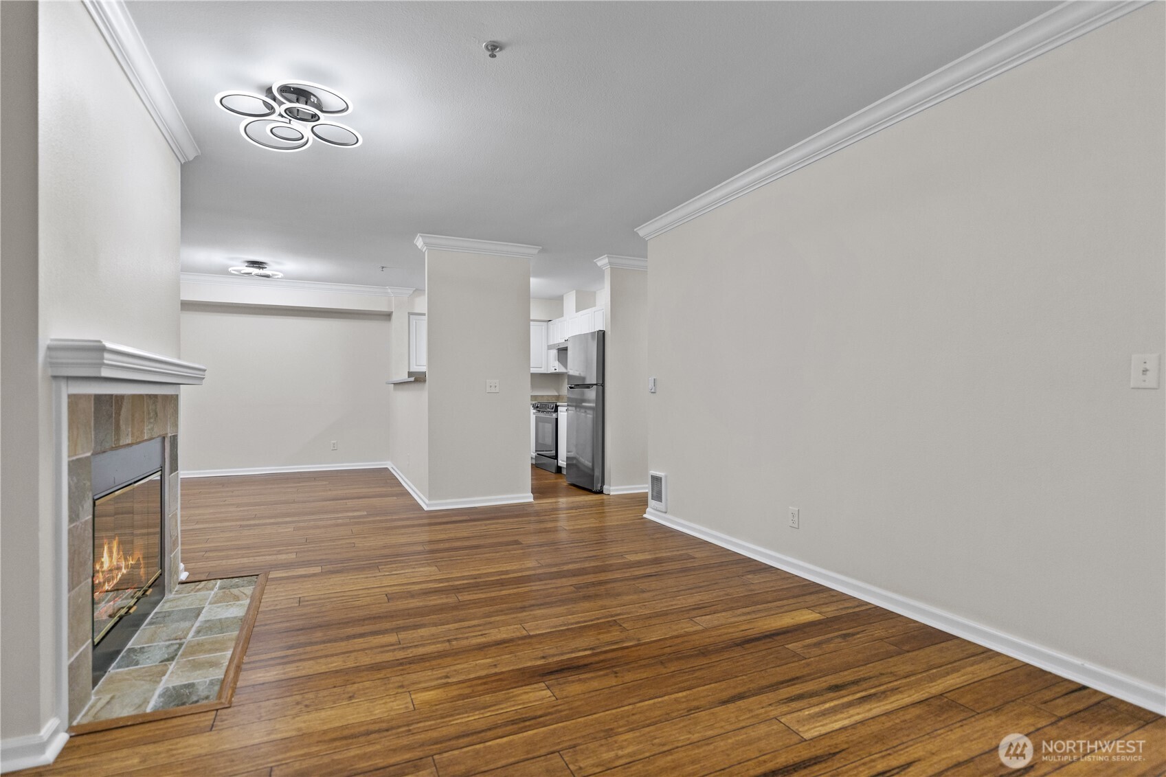 33020 10th Avenue SW Unit: B202