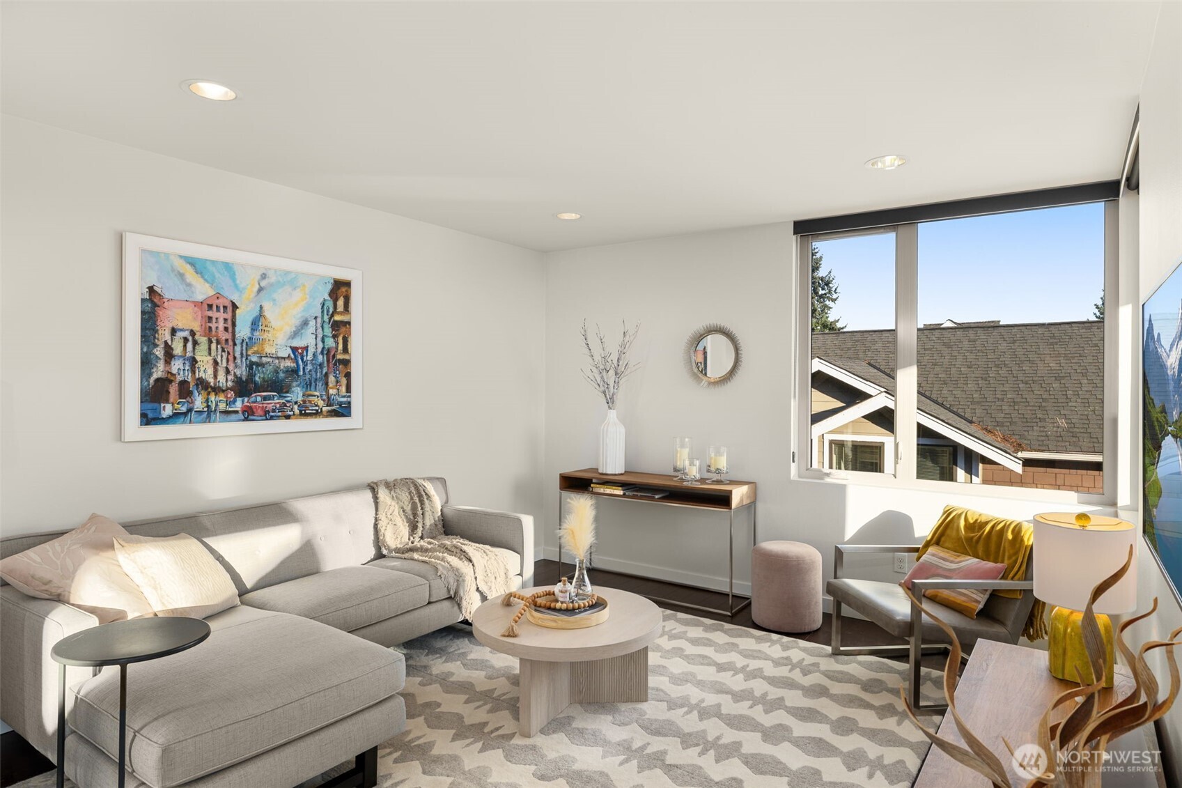 6740 Alonzo Avenue NW