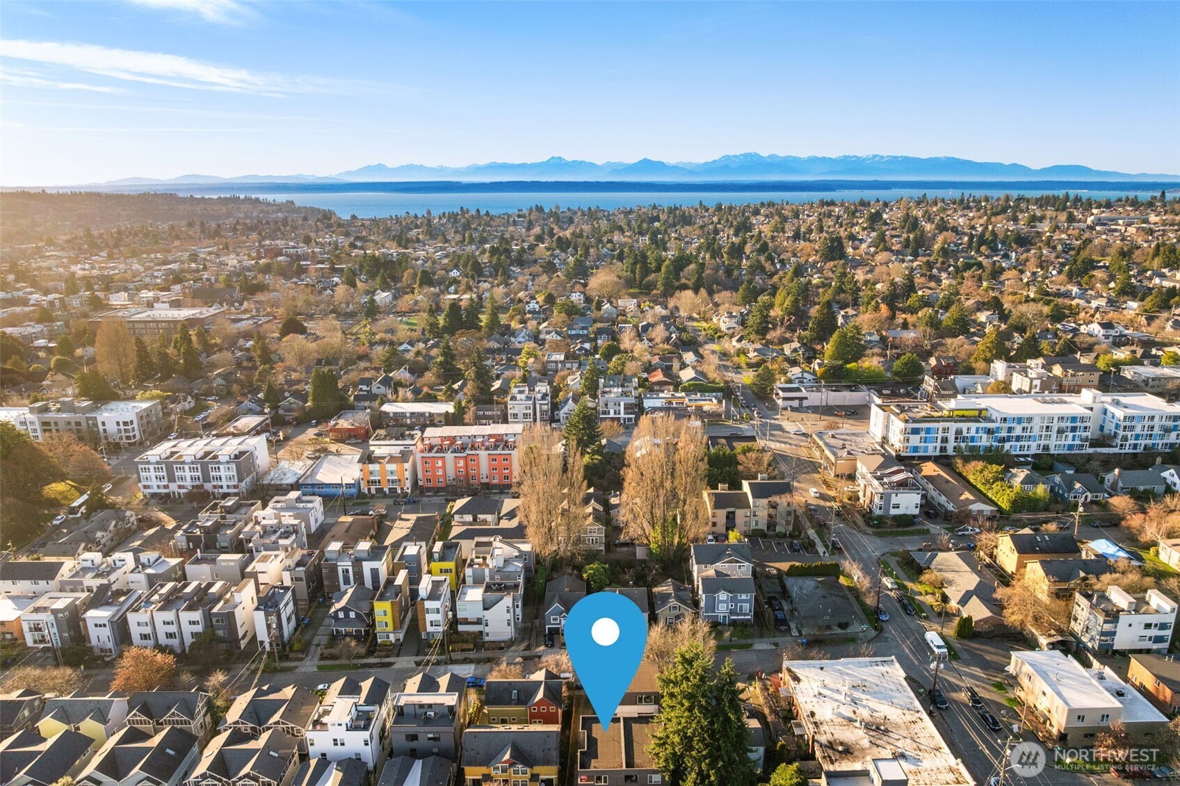 6740 Alonzo Avenue NW