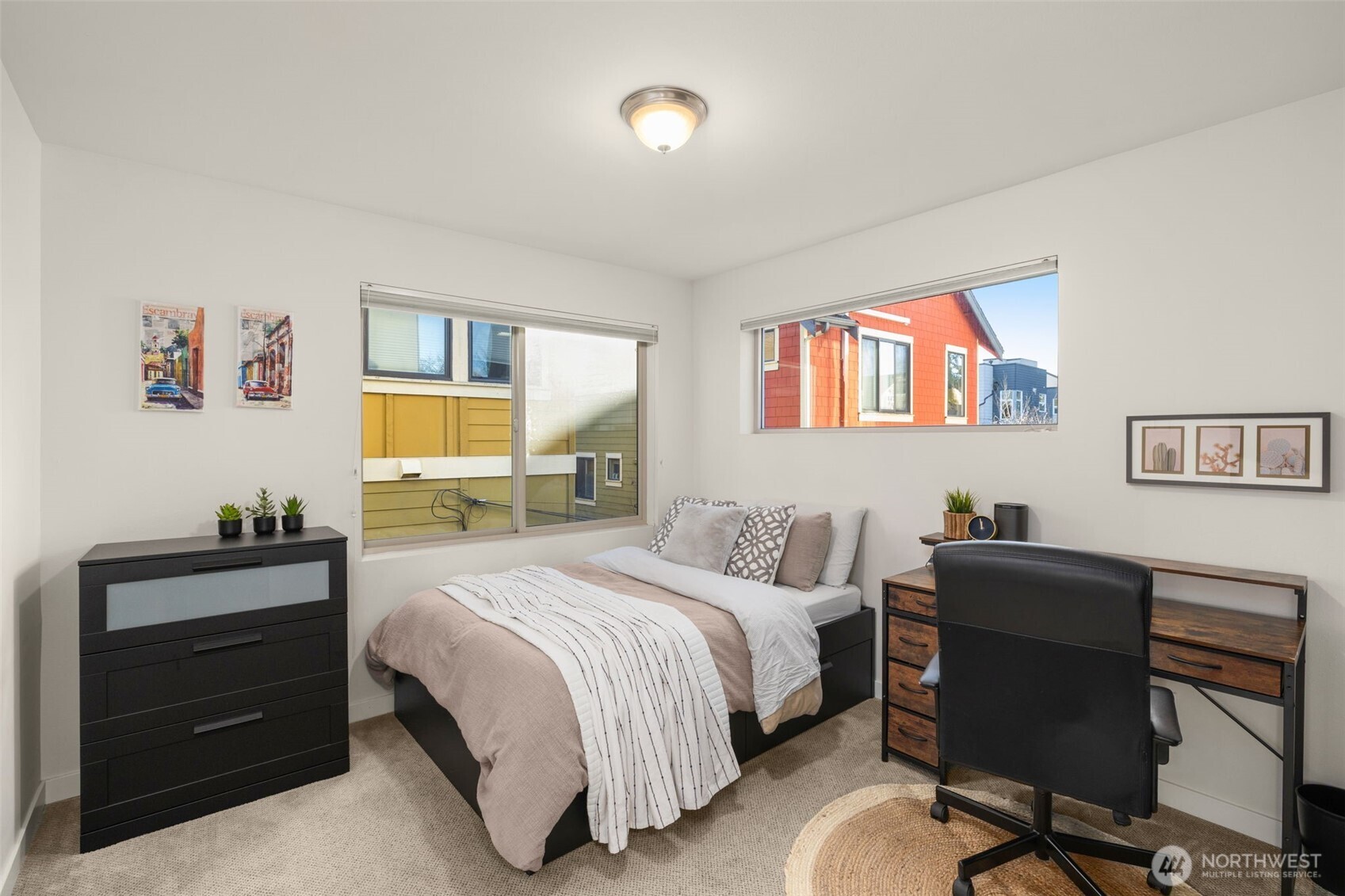 6740 Alonzo Avenue NW