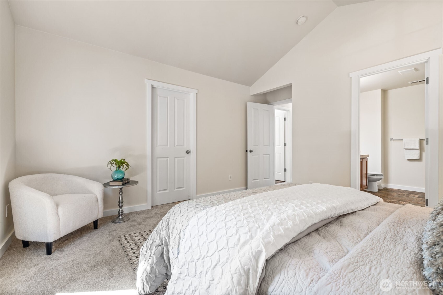 15623 44th Place W Unit: Unit B