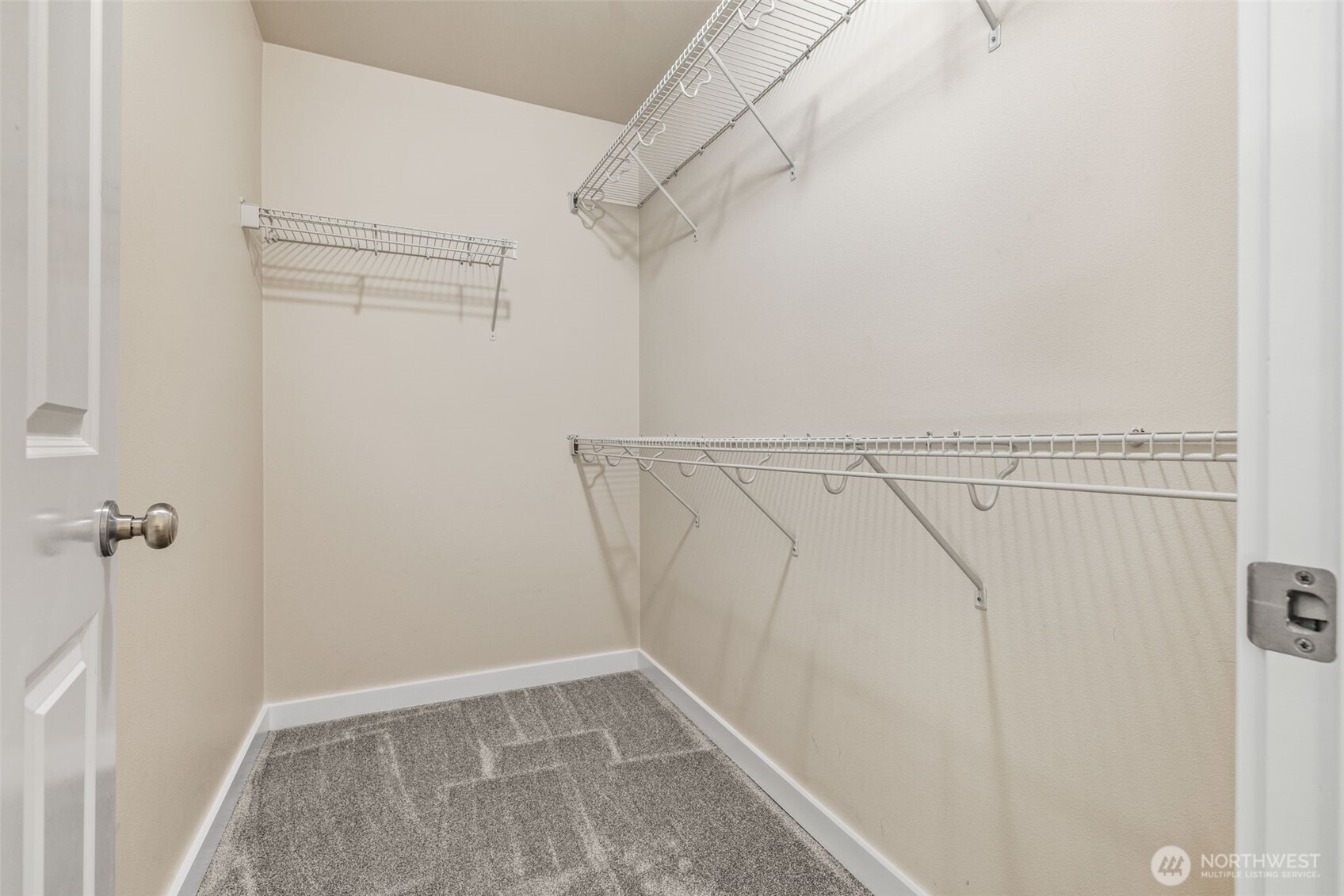 15623 44th Place W Unit: Unit B