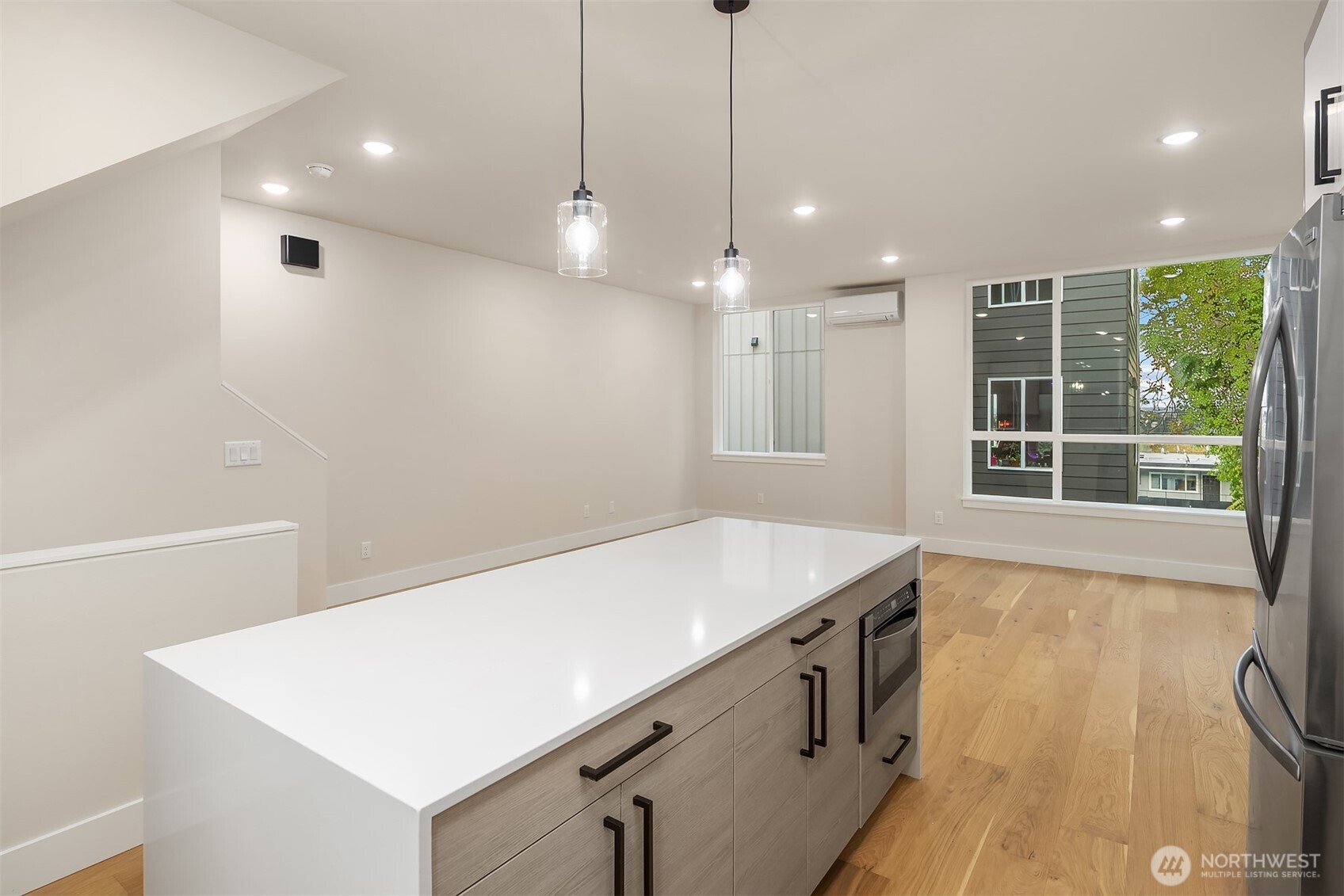 1319 14th Avenue Unit: B