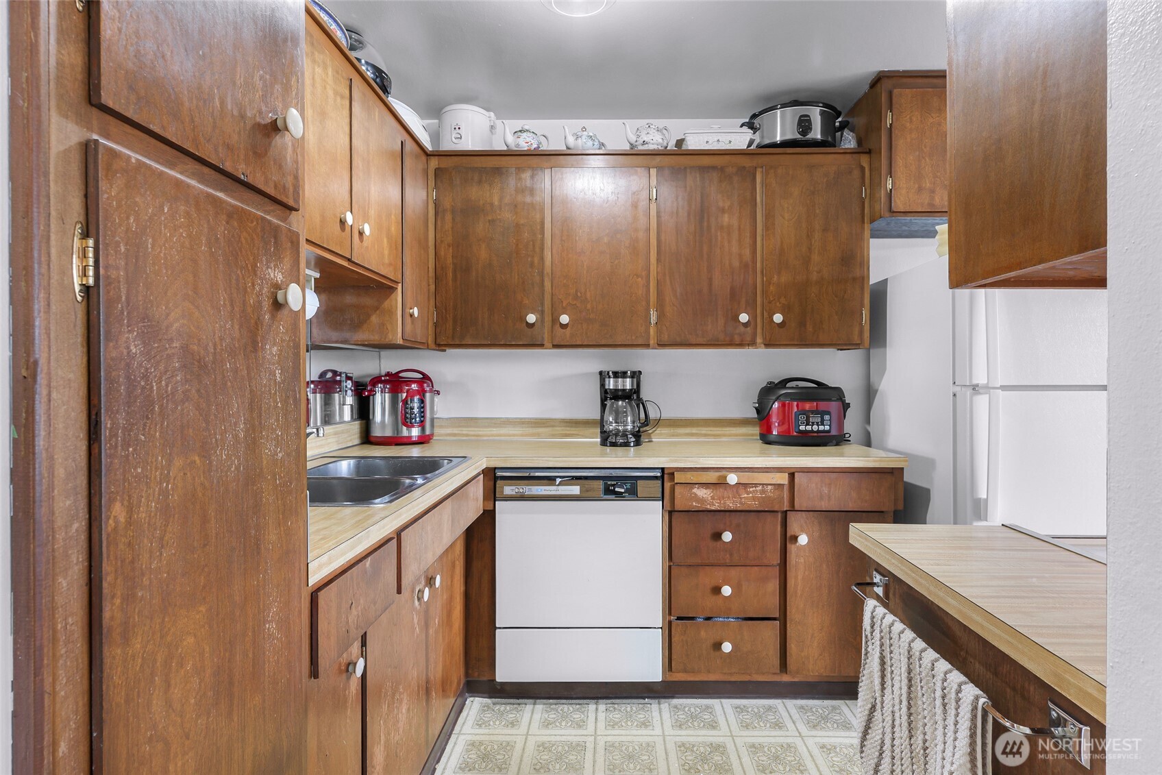 3814 11th Avenue W Unit: 22
