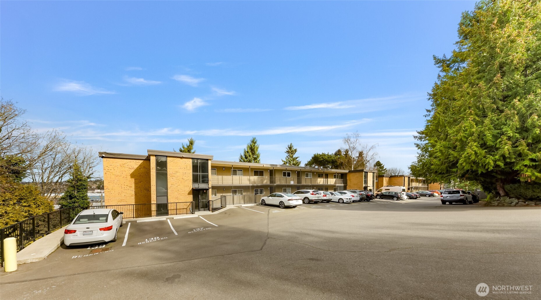 3814 11th Avenue W Unit: 22