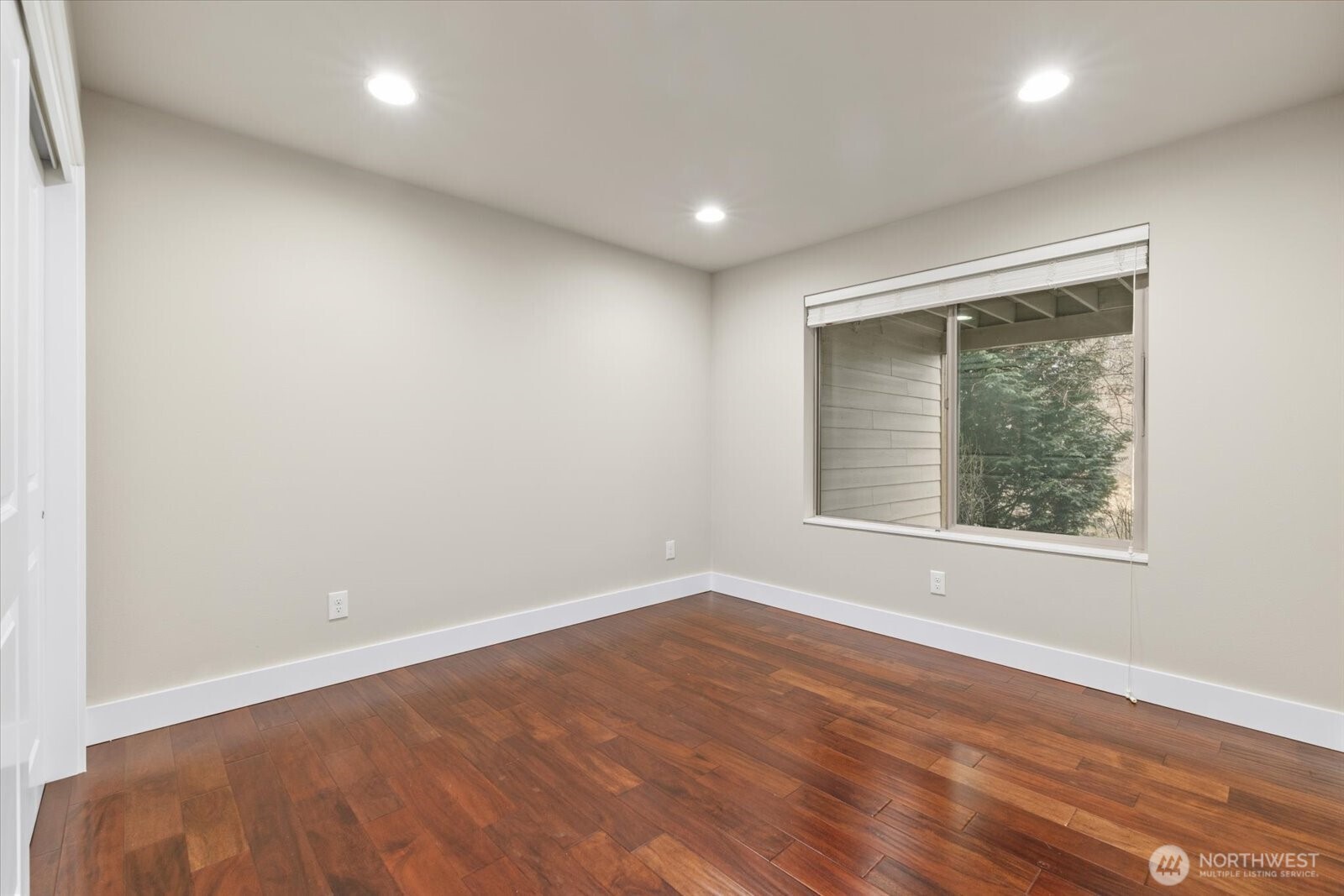 8504 130 Place SE Unit: F103