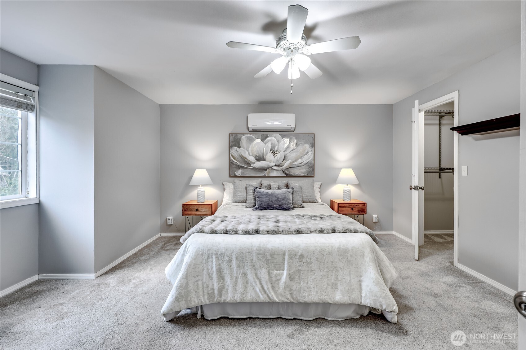 22295 Wavecrest Avenue NE