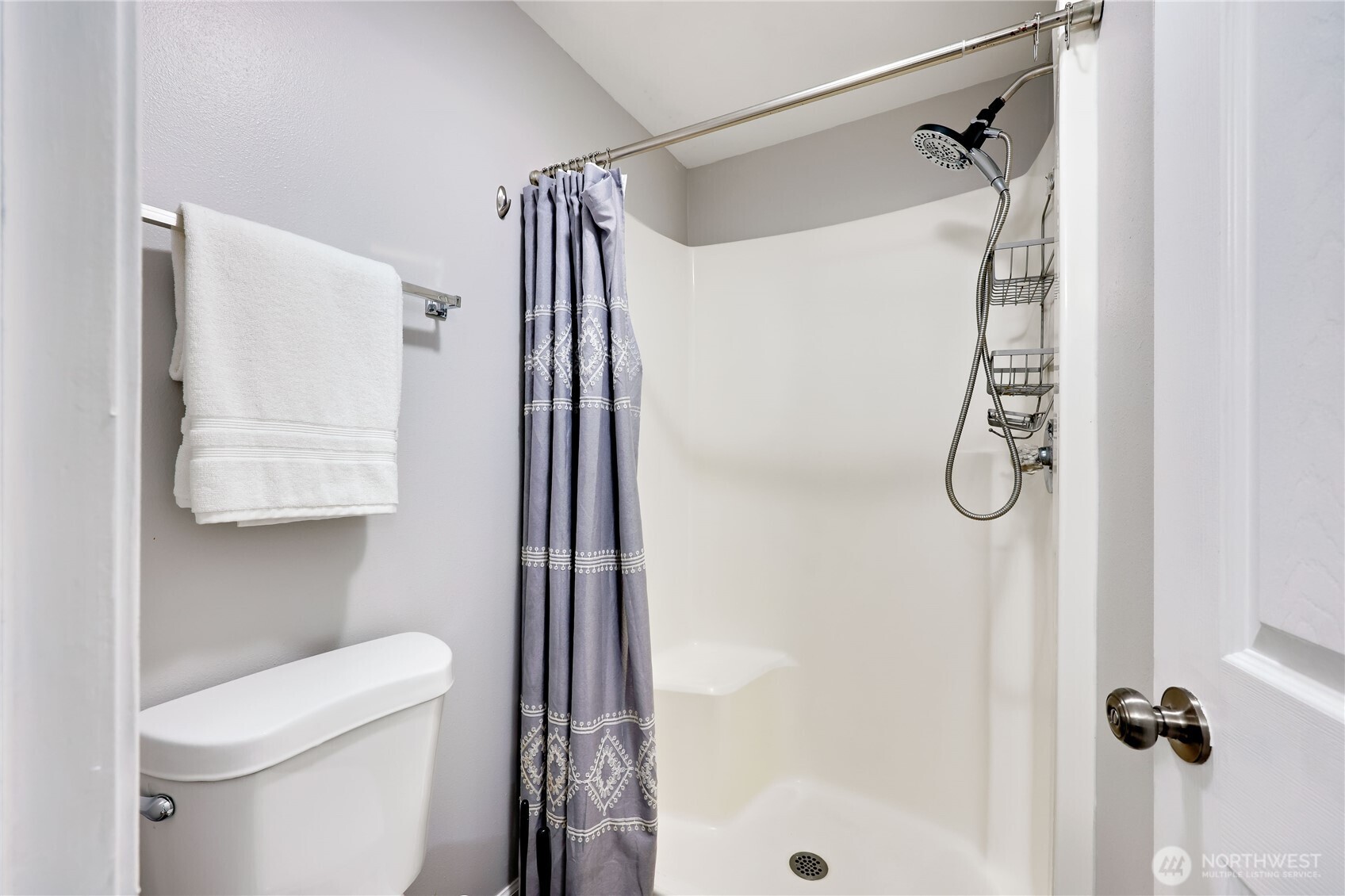 22295 Wavecrest Avenue NE