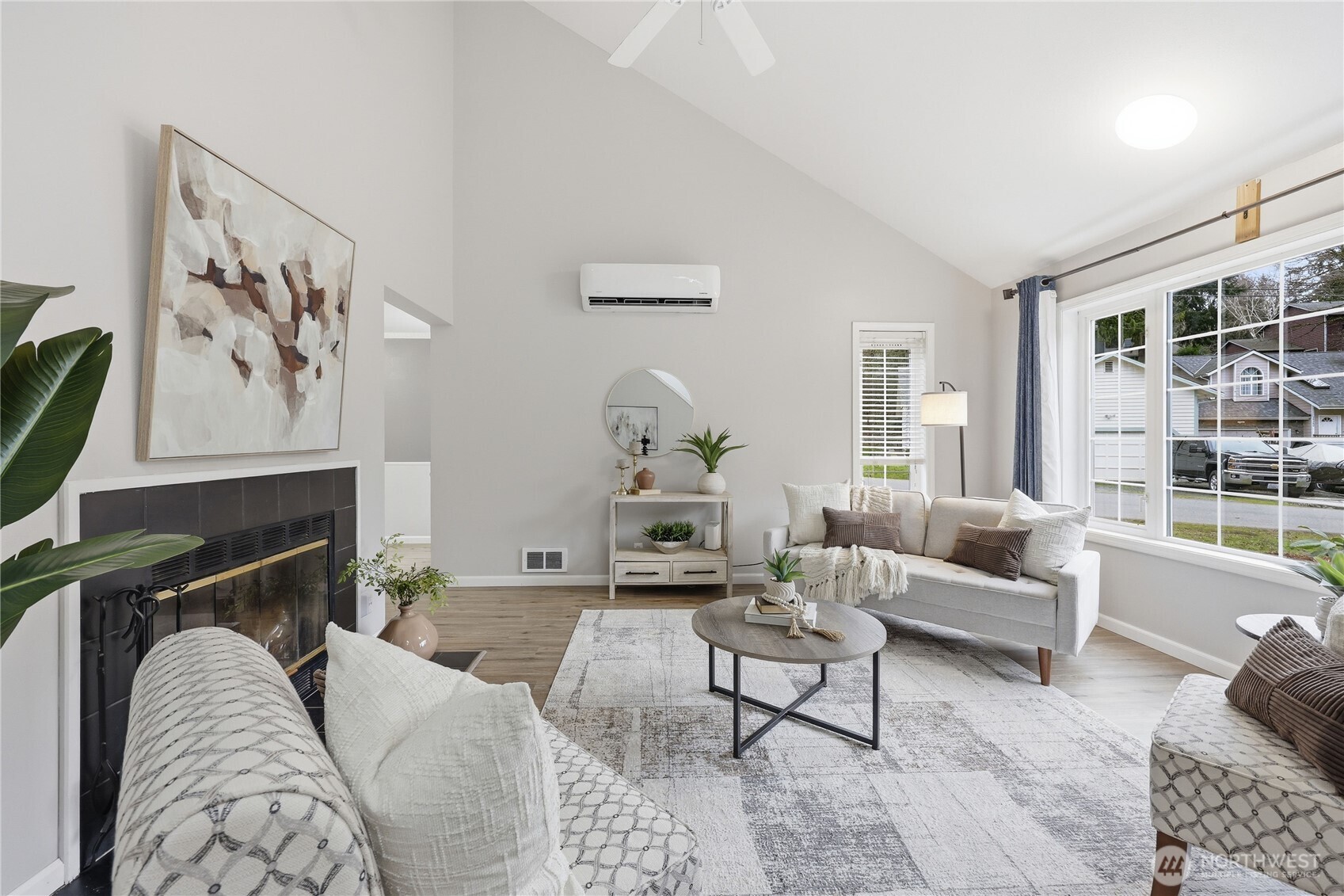 22295 Wavecrest Avenue NE