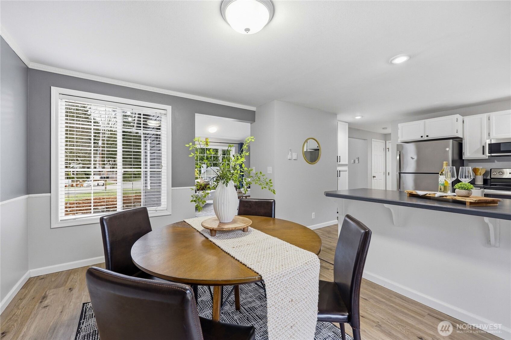 22295 Wavecrest Avenue NE