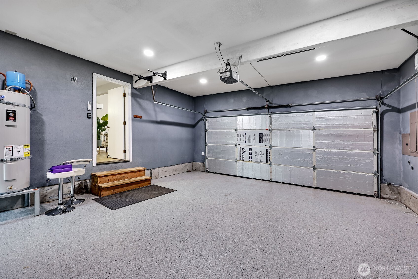 22295 Wavecrest Avenue NE